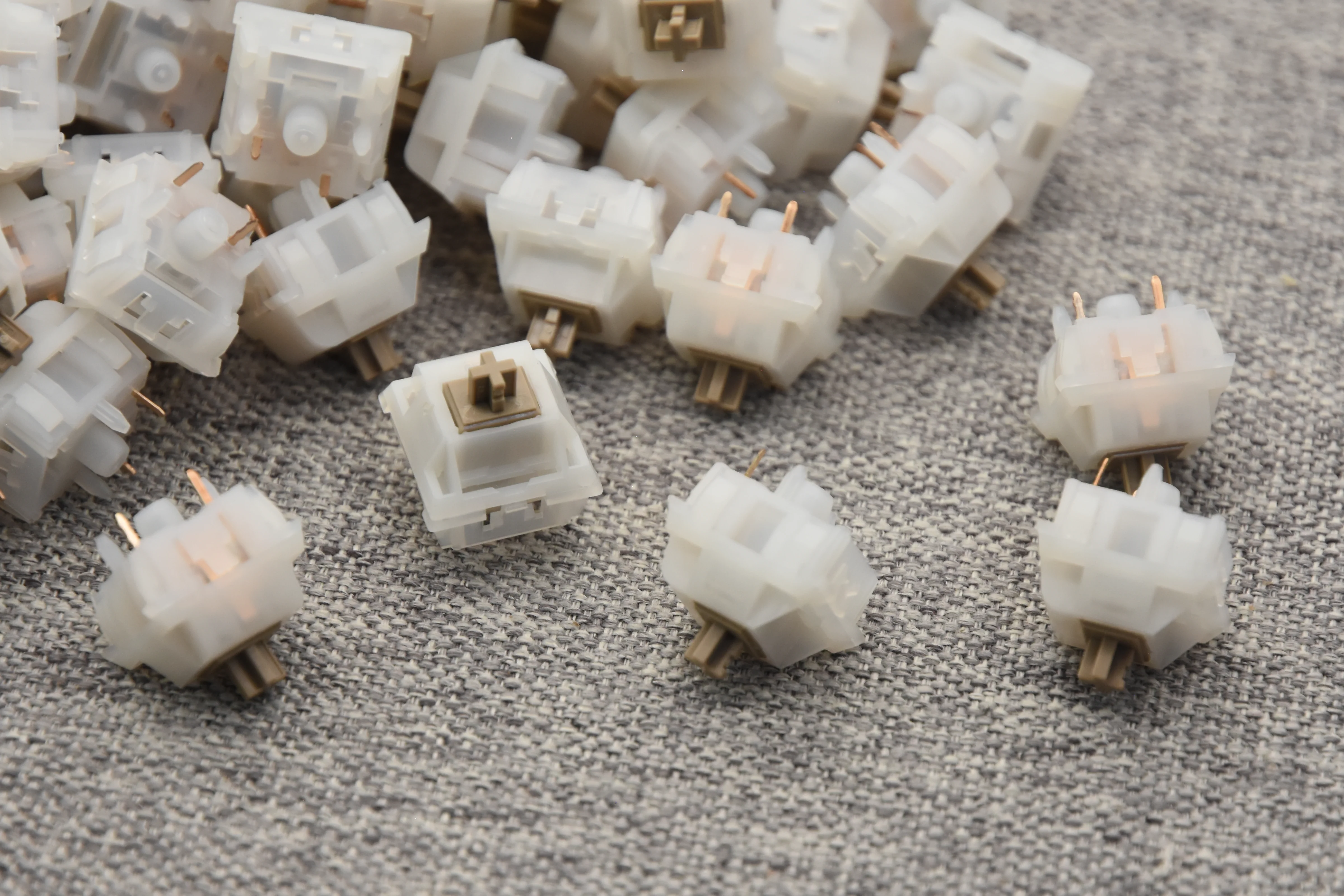 KEYGEEK RYE LINEAR SWITCH FACTORY LUBED (10PCS) - Image 3