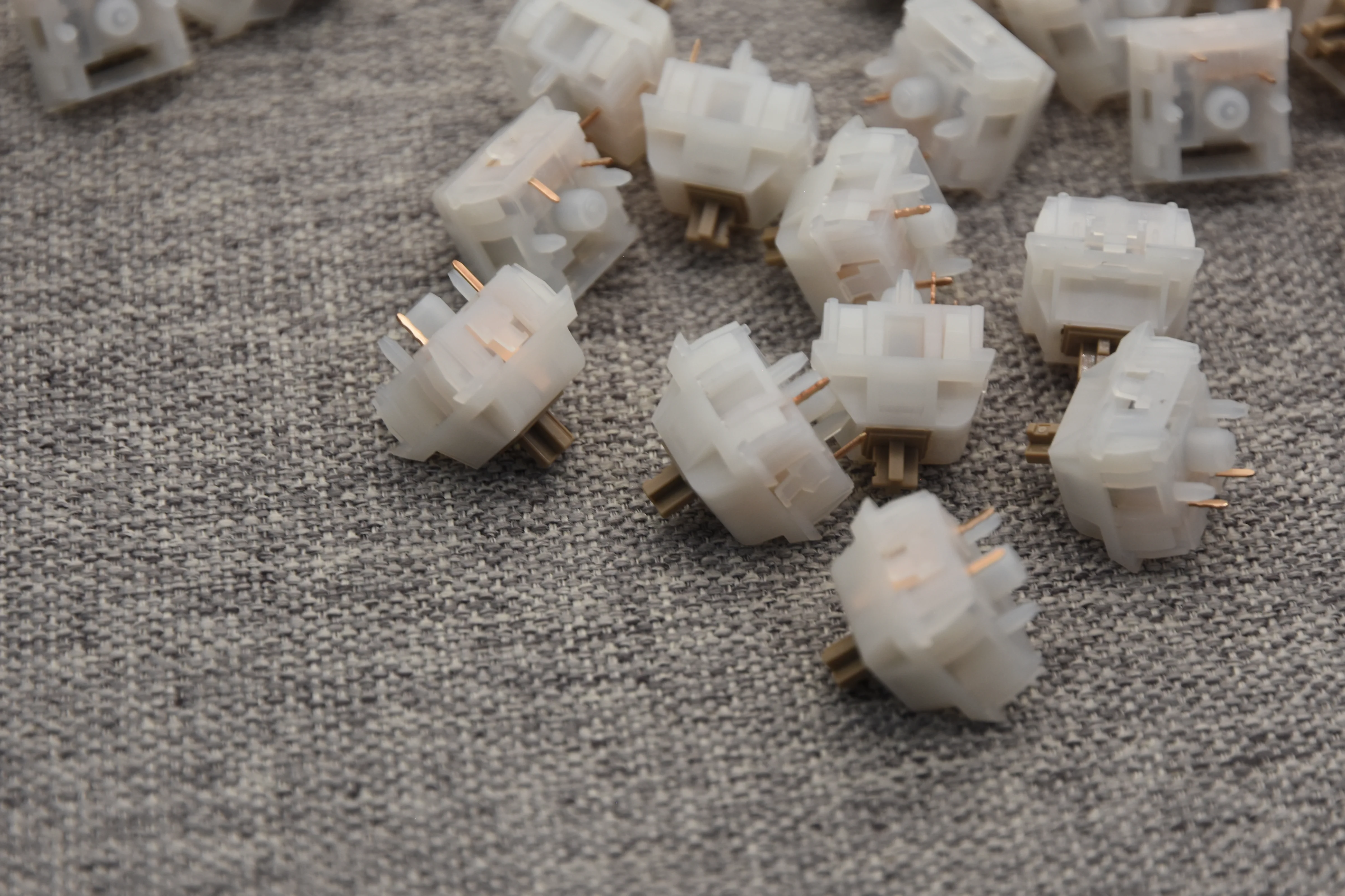 KEYGEEK RYE LINEAR SWITCH FACTORY LUBED (10PCS) - Image 6