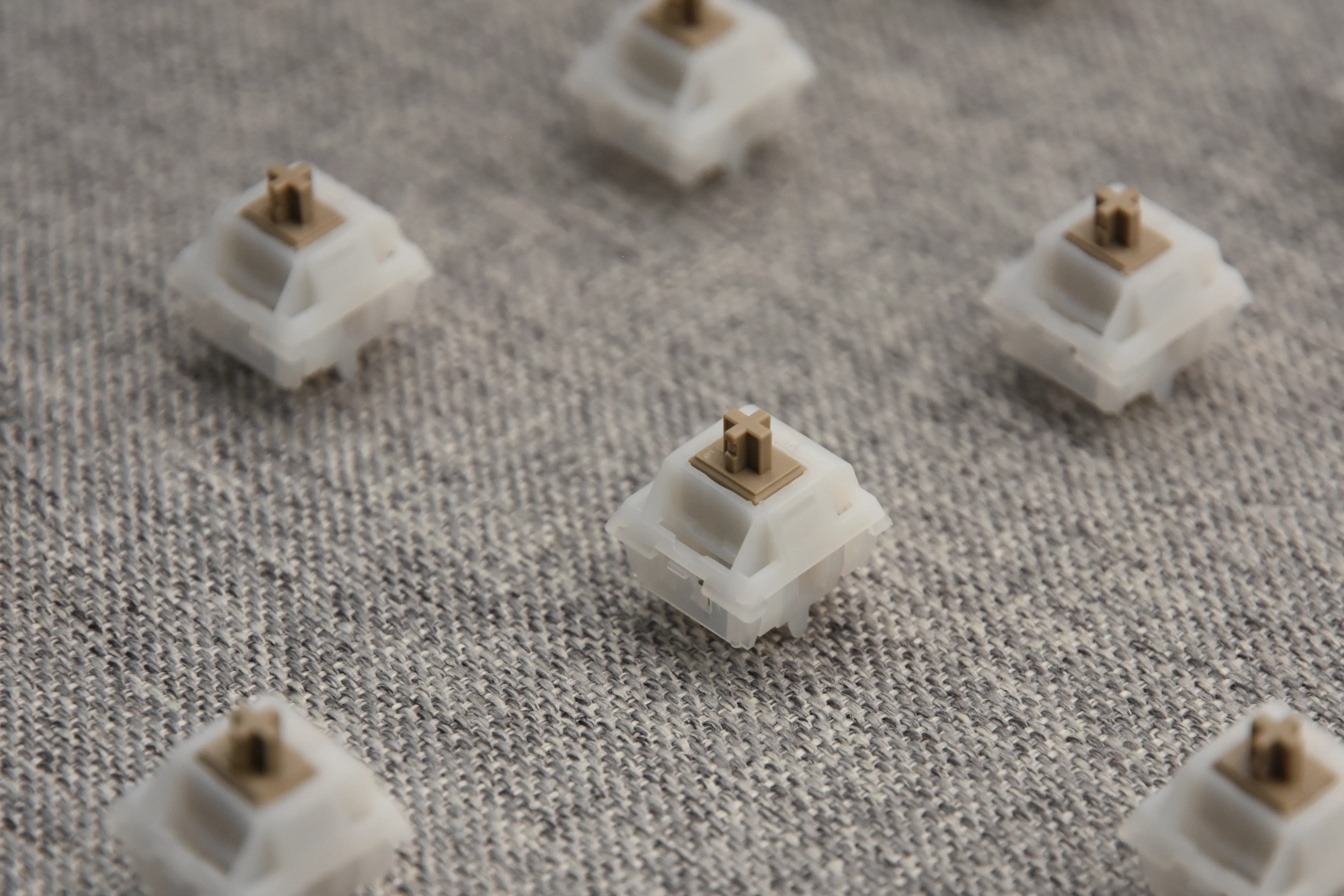 KEYGEEK RYE LINEAR SWITCH FACTORY LUBED (10PCS) - Image 7