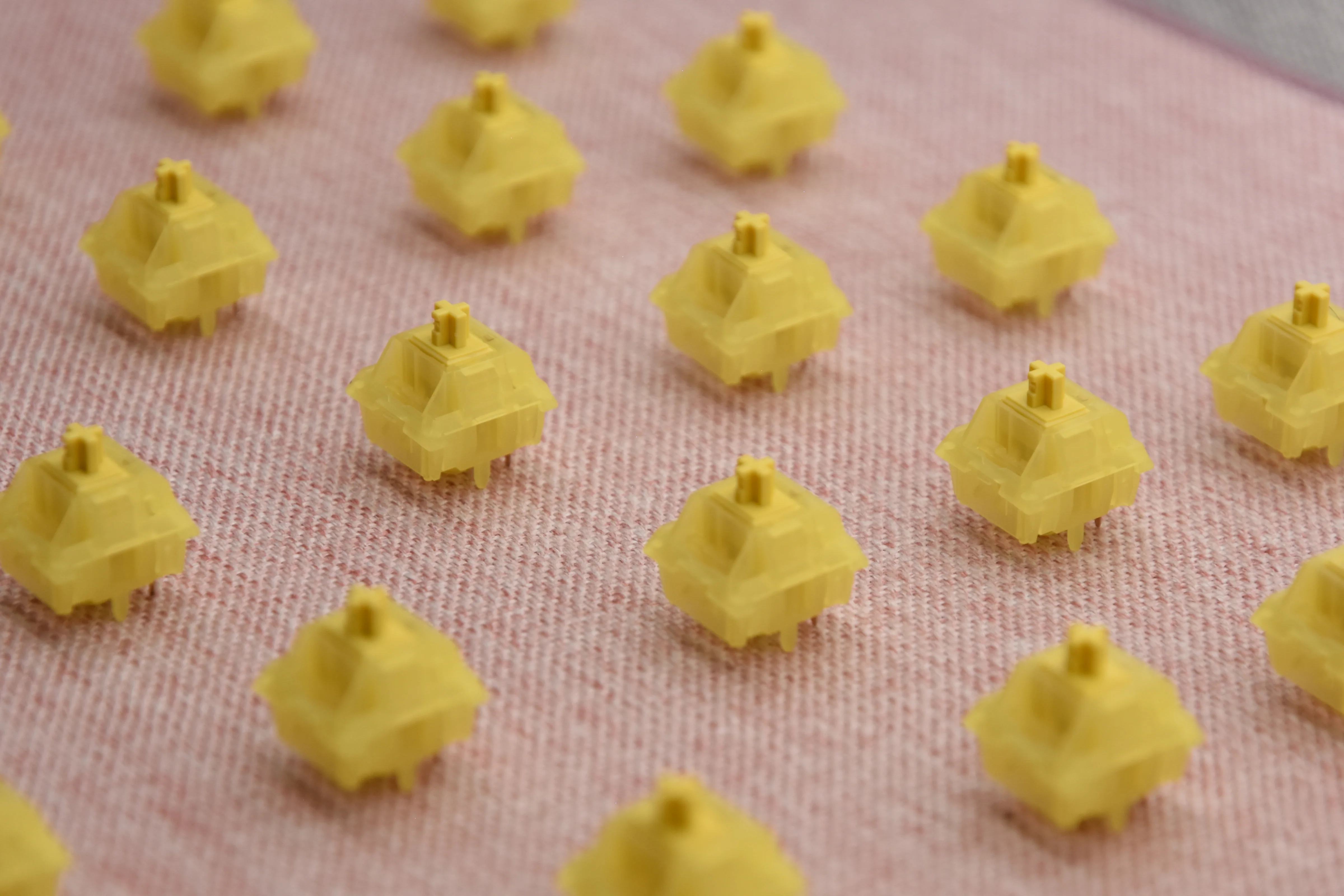 KEYGEEK SUNFLOWER LINEAR SWITCH FACTORY LUBED EDITION (10PCS) - Image 11