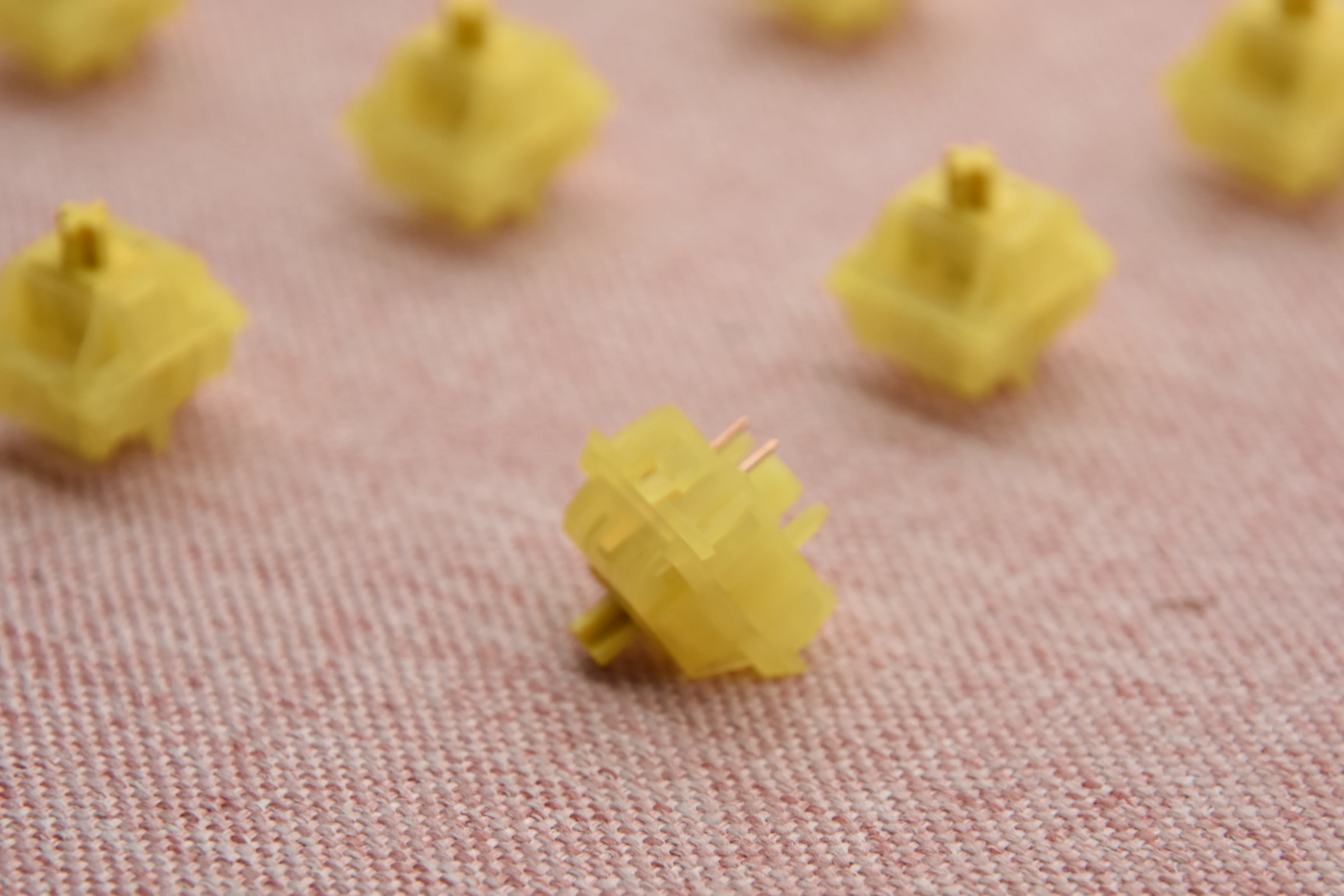KEYGEEK SUNFLOWER LINEAR SWITCH FACTORY LUBED EDITION (10PCS) - Image 17
