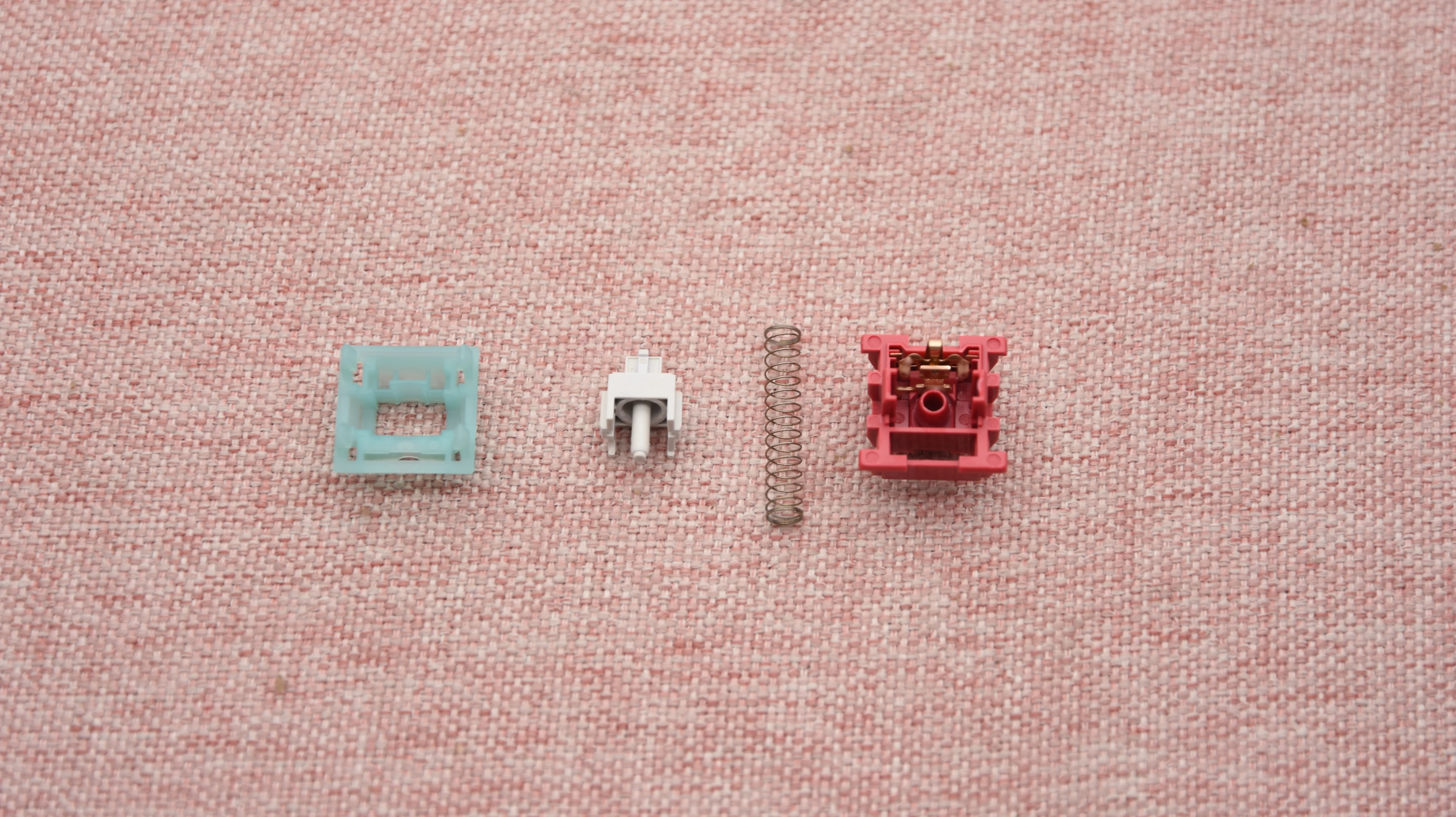 KEYGEEK T2 LINEAR SWITCH FACTORY LUBED (10PCS) - Image 6