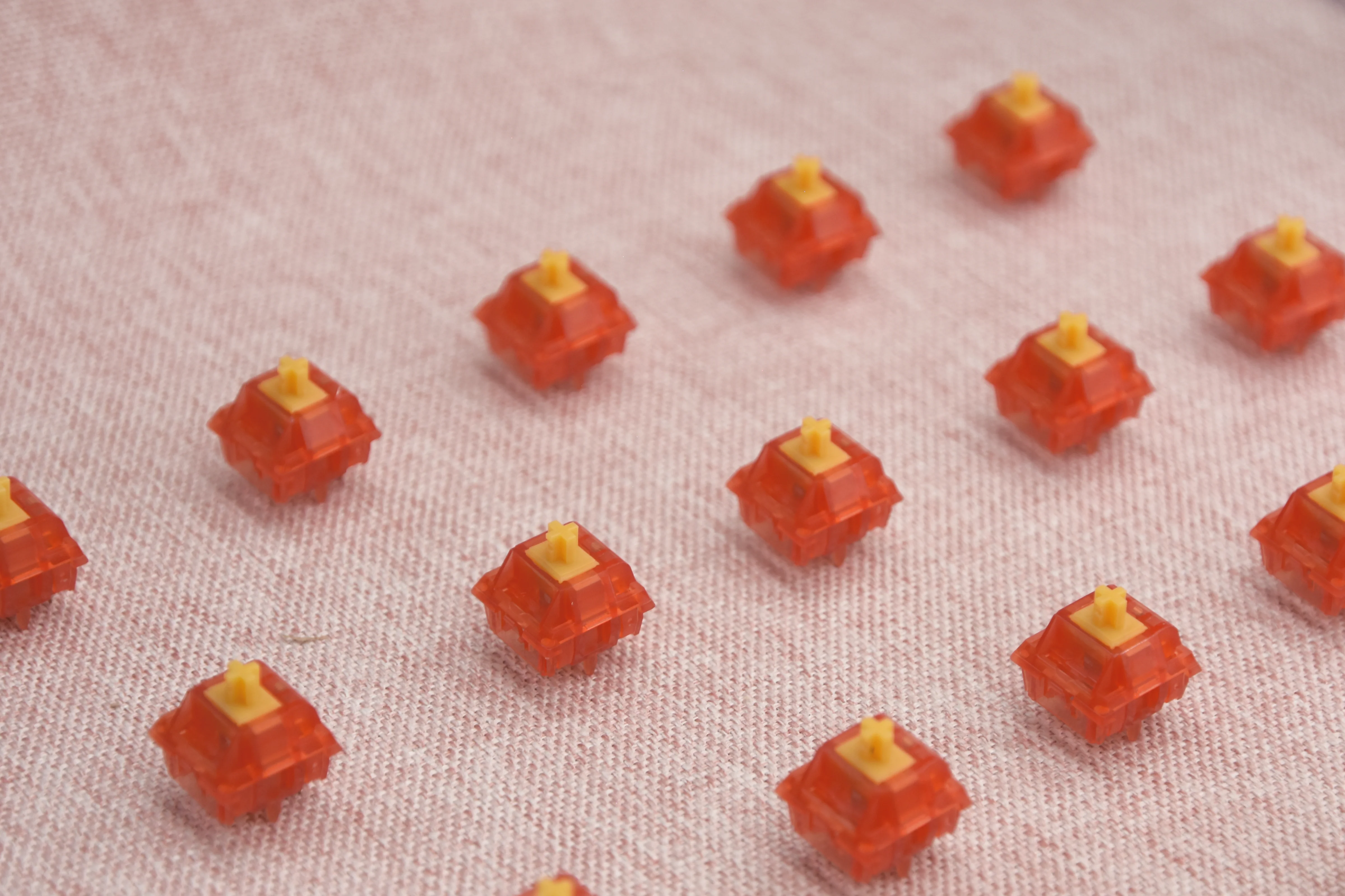 KEYGEEK Y2 LINEAR SWITCH FACTORY LUBED (10PCS) - Image 7