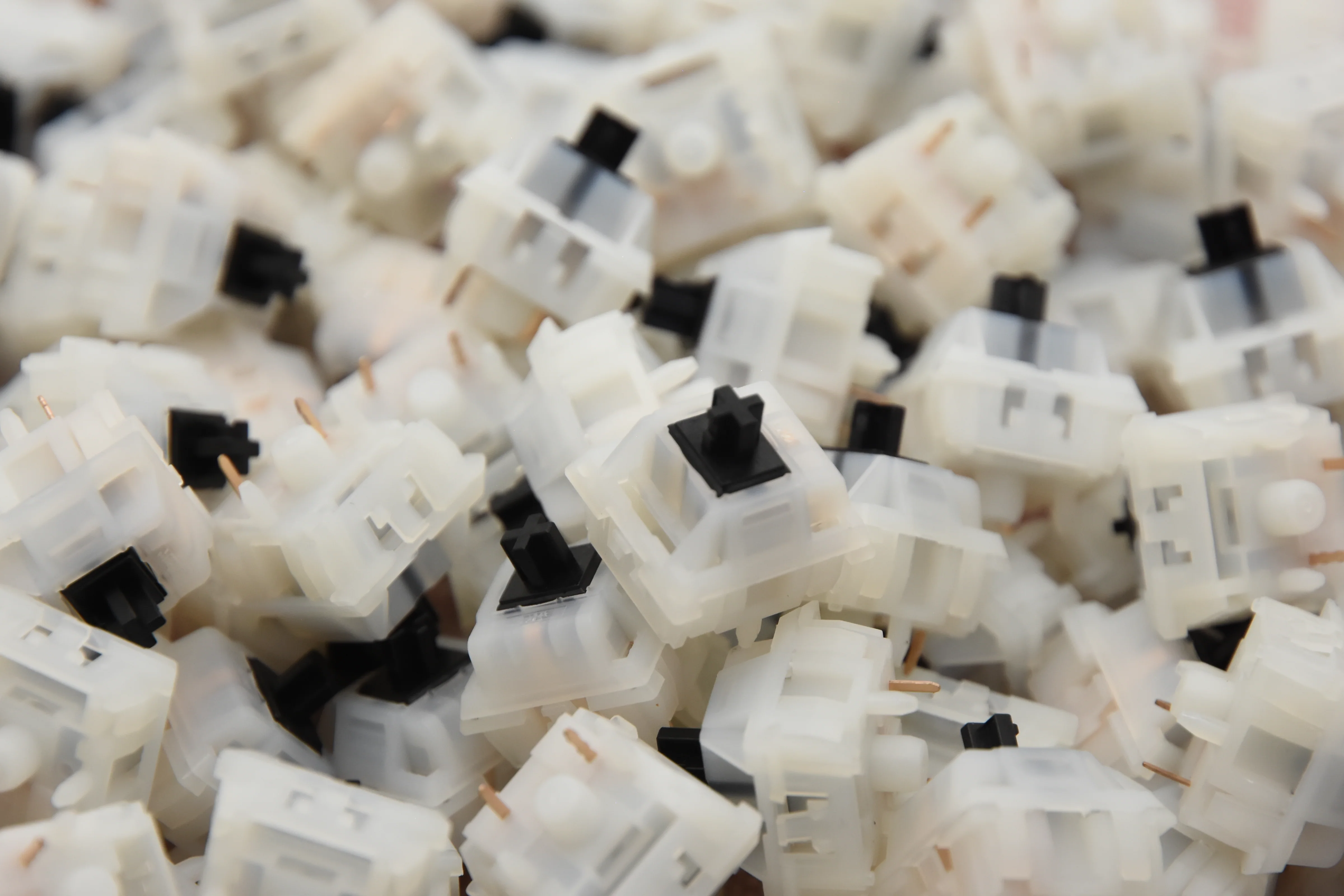 KEYGEEK Y3X LINEAR SWITCH FACTORY LUBED (10PCS) - Image 2