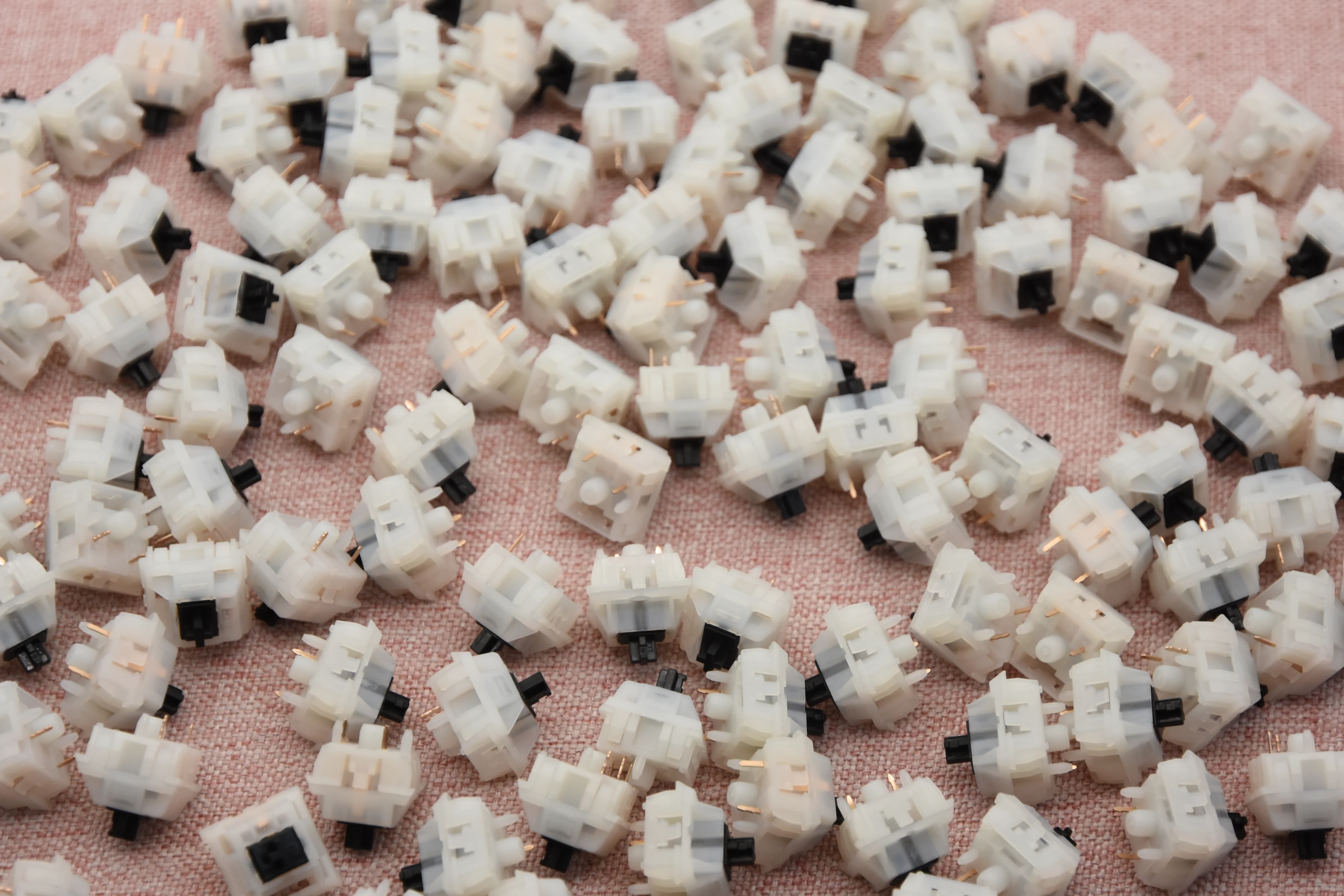KEYGEEK Y3X LINEAR SWITCH FACTORY LUBED (10PCS) - Image 6