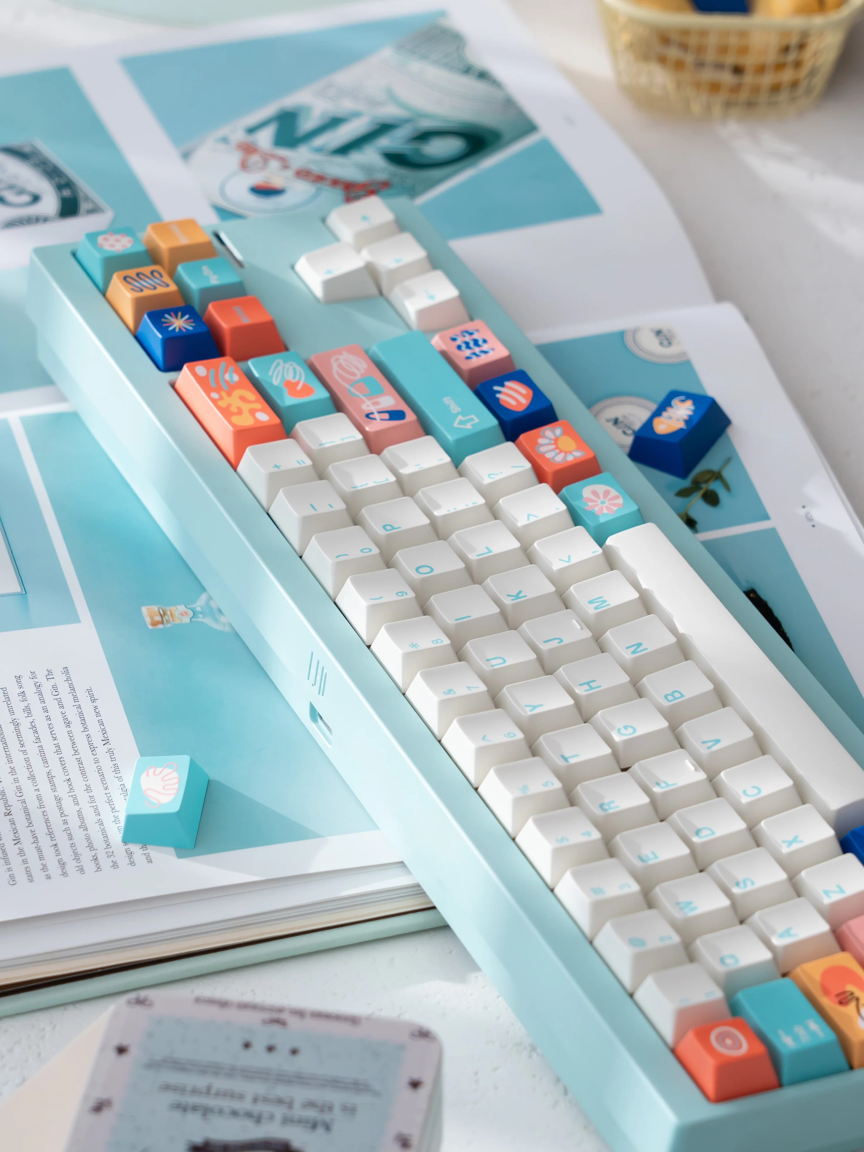 KEYKOBO CINQUE TERRE ABS DOUBLE-SHOT KEYCAP SET - Image 12