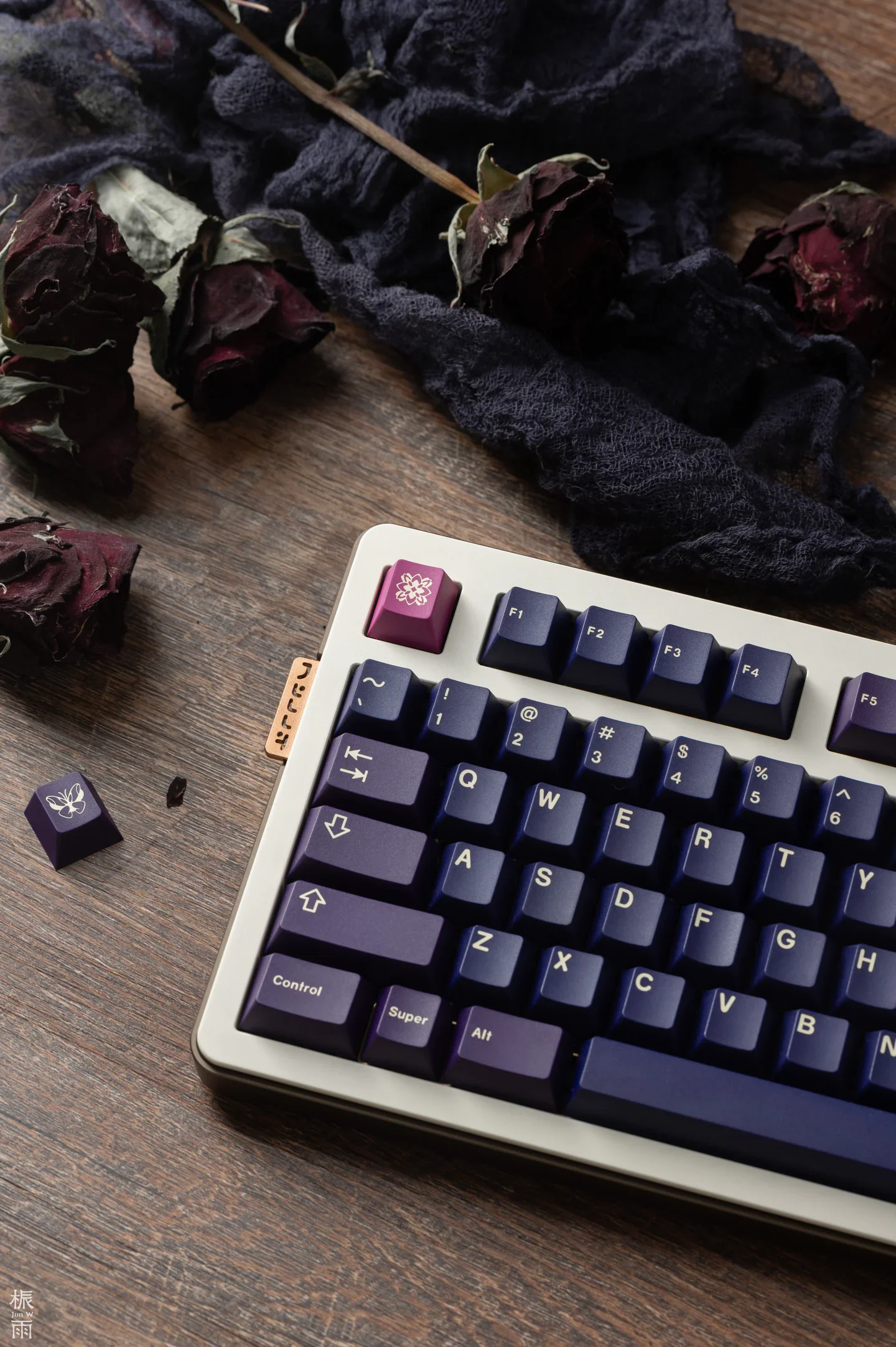 KEYKOBO HELLEBORUS R2 KEYCAP SET - Image 5