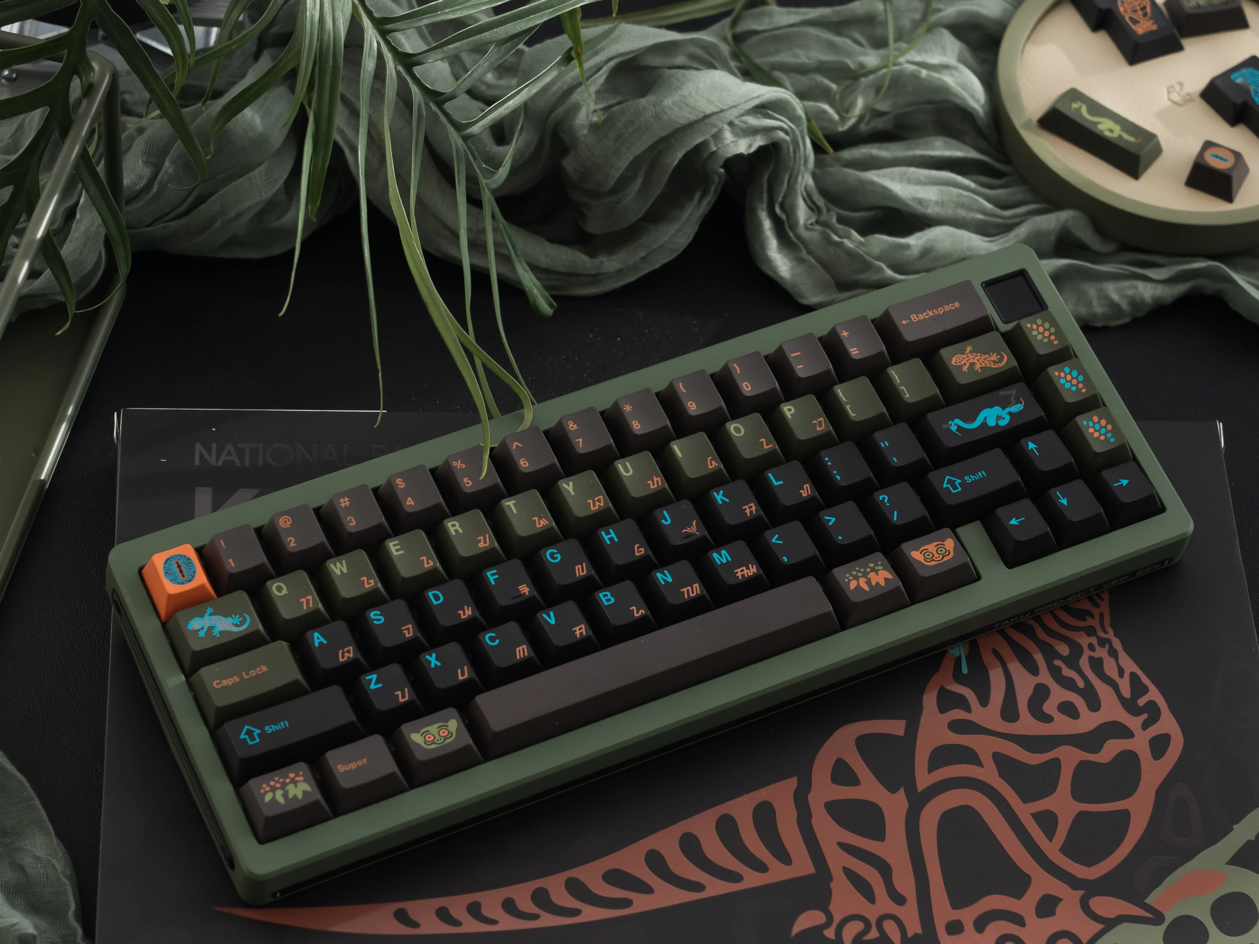 KEYKOBO KOMODO ABS DOUBLE-SHOT KEYCAP SET - Image 2