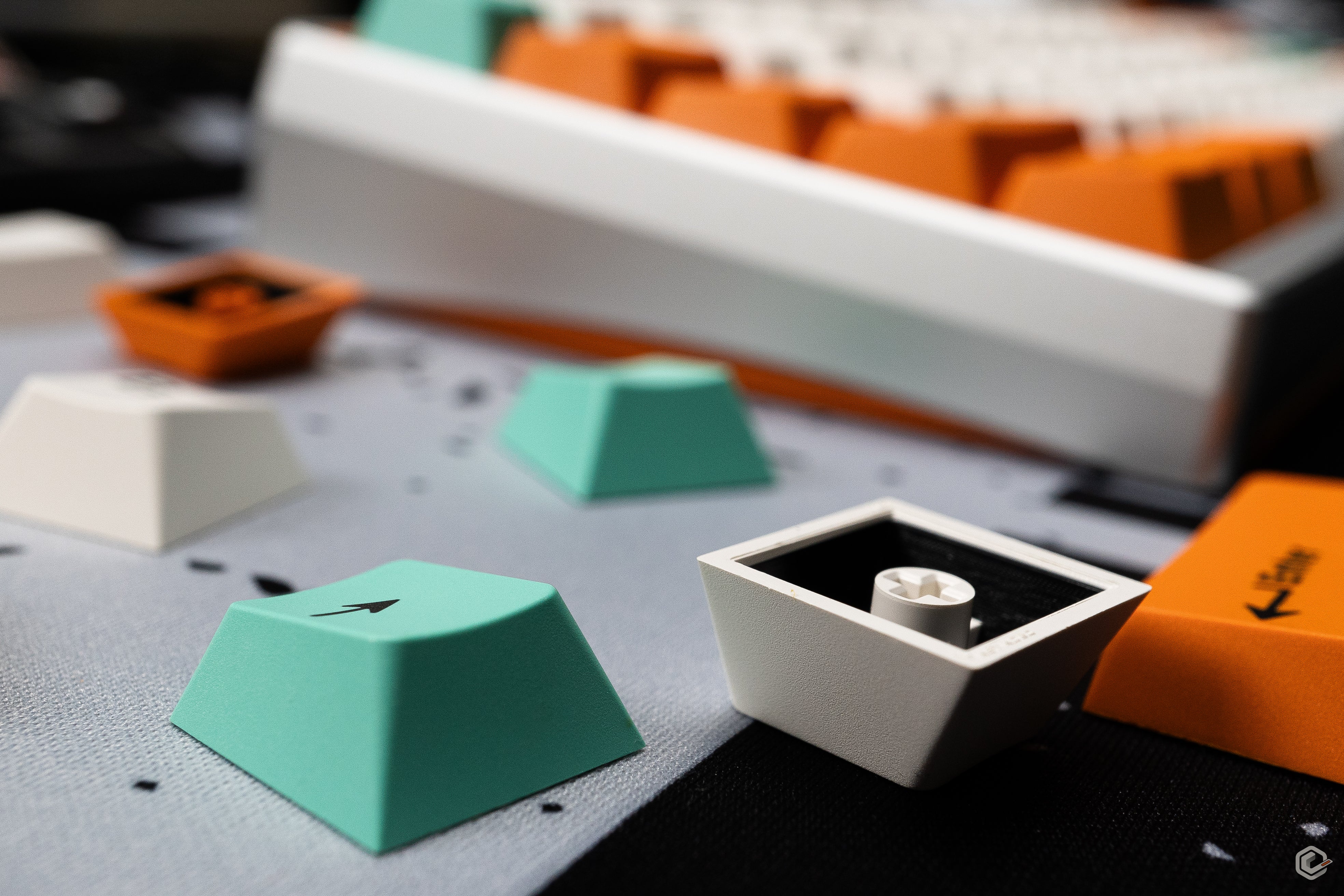 KEYKOBO MOTEL KEYCAP SET - Image 3