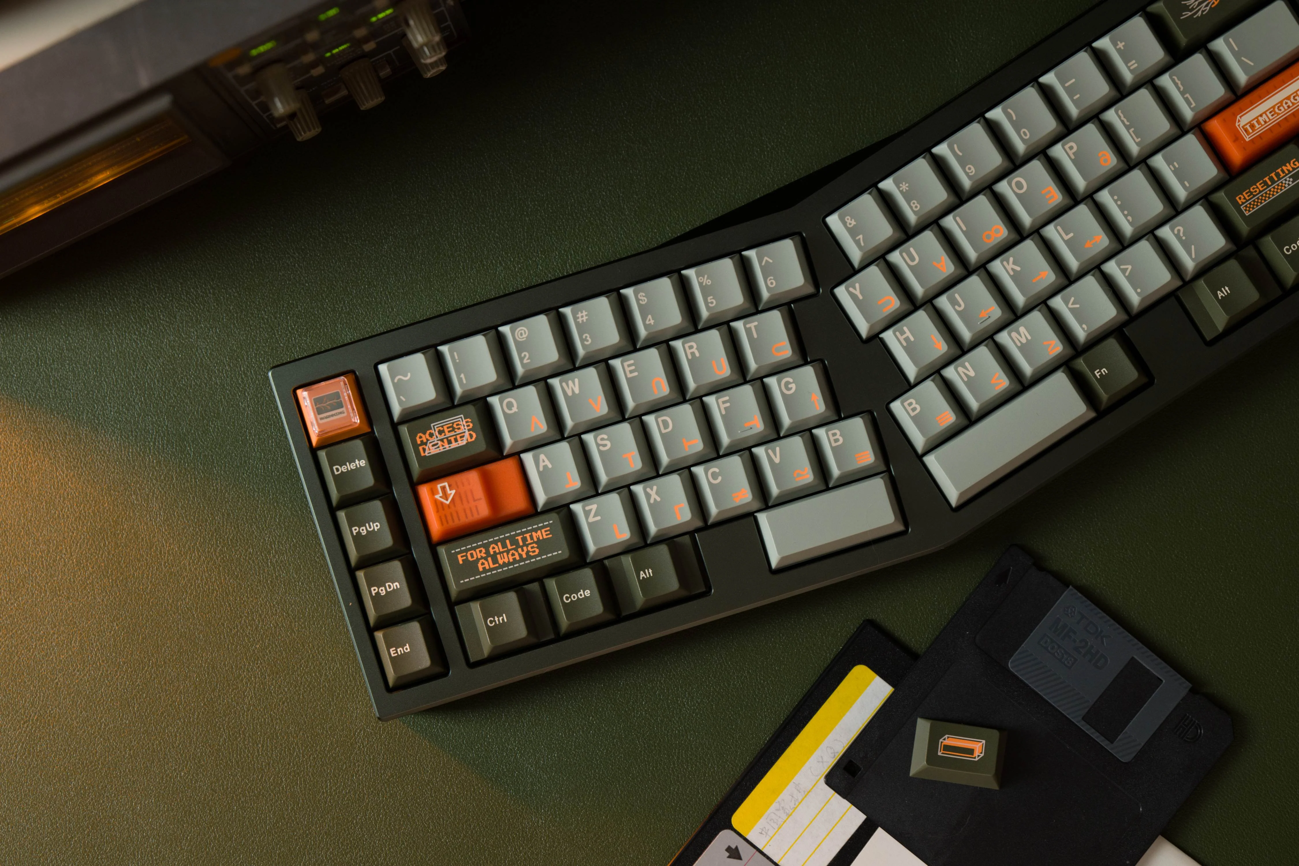 KEYKOBO SACRED TIMELINE ABS DOUBLE-SHOT KEYCAP SET - Image 4