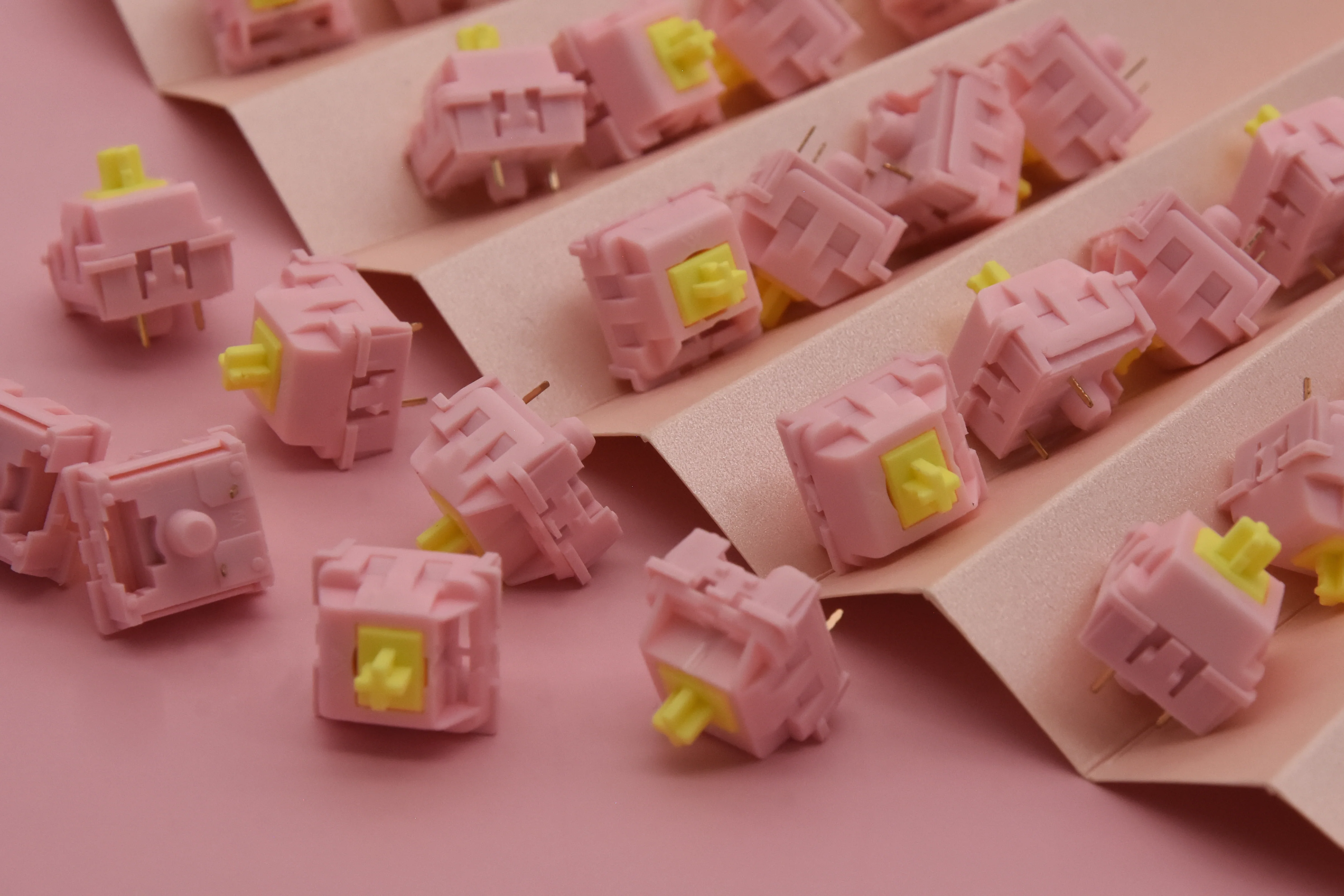 KTT PEACH LINEAR SWITCH FACTORY LUBED EDITION (10PCS) - Image 7