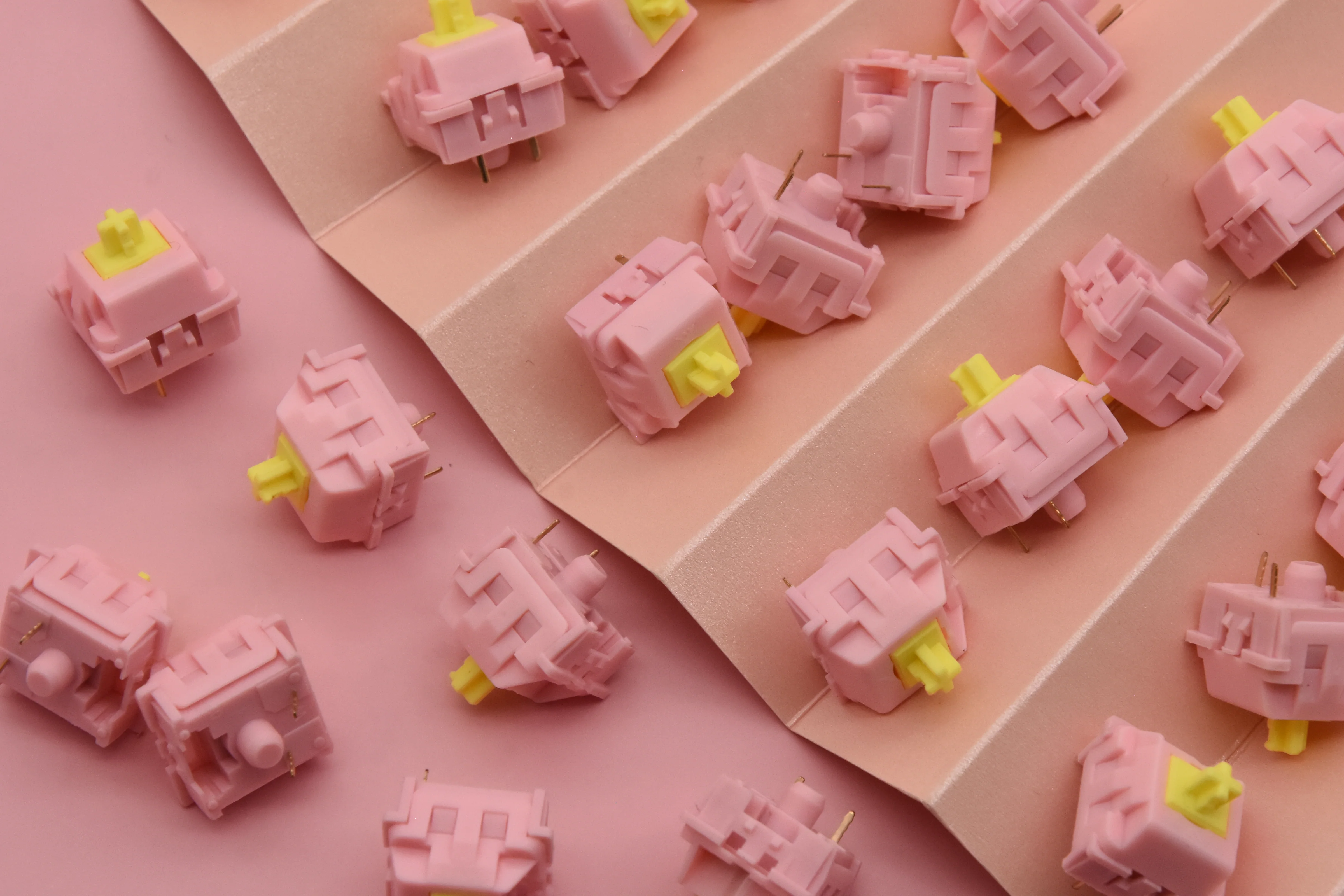 KTT PEACH LINEAR SWITCH FACTORY LUBED EDITION (10PCS) - Image 8