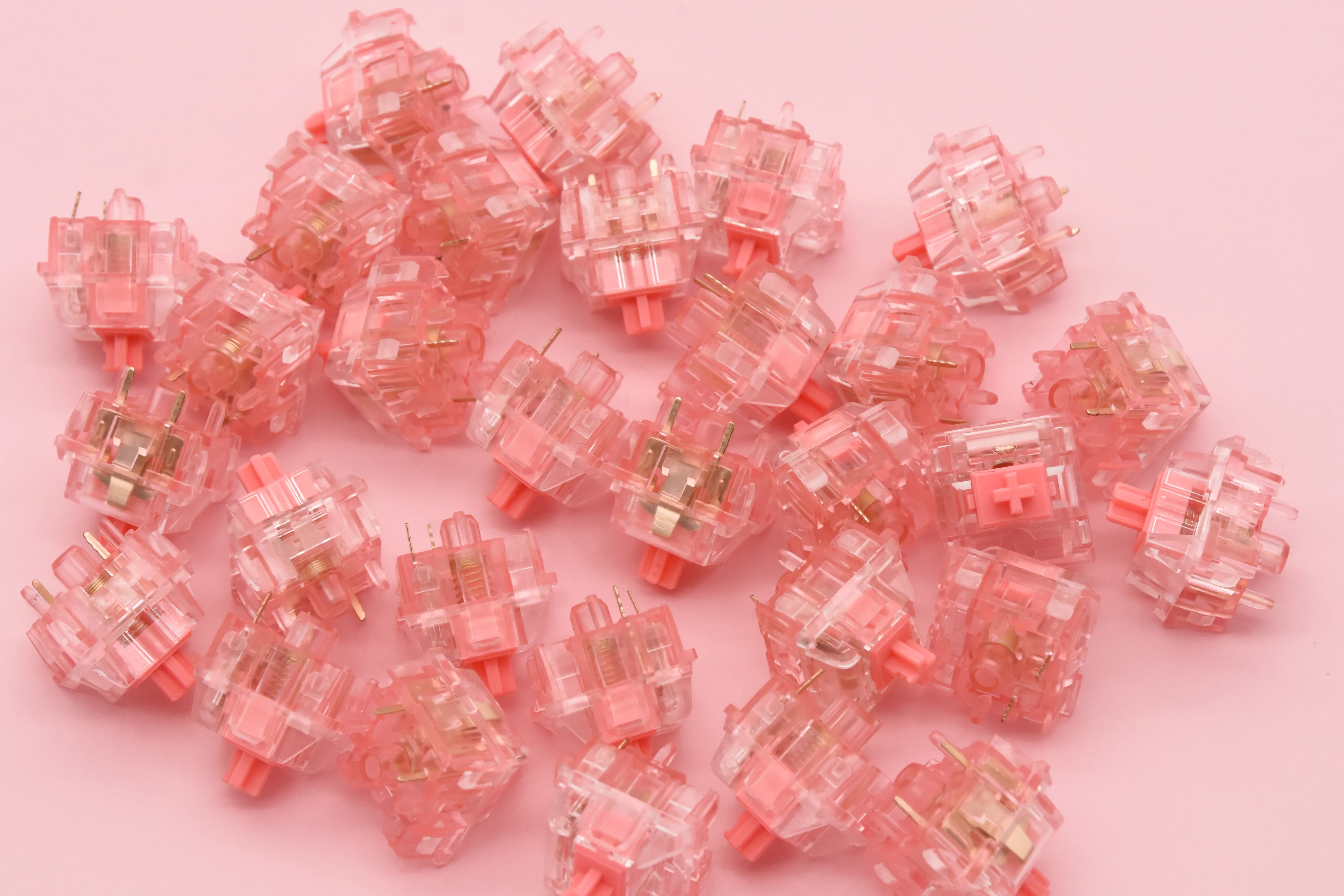 KTT STRAWBERRY LINEAR SWITCH HAND LUBED EDITION (10PCS) - Image 5