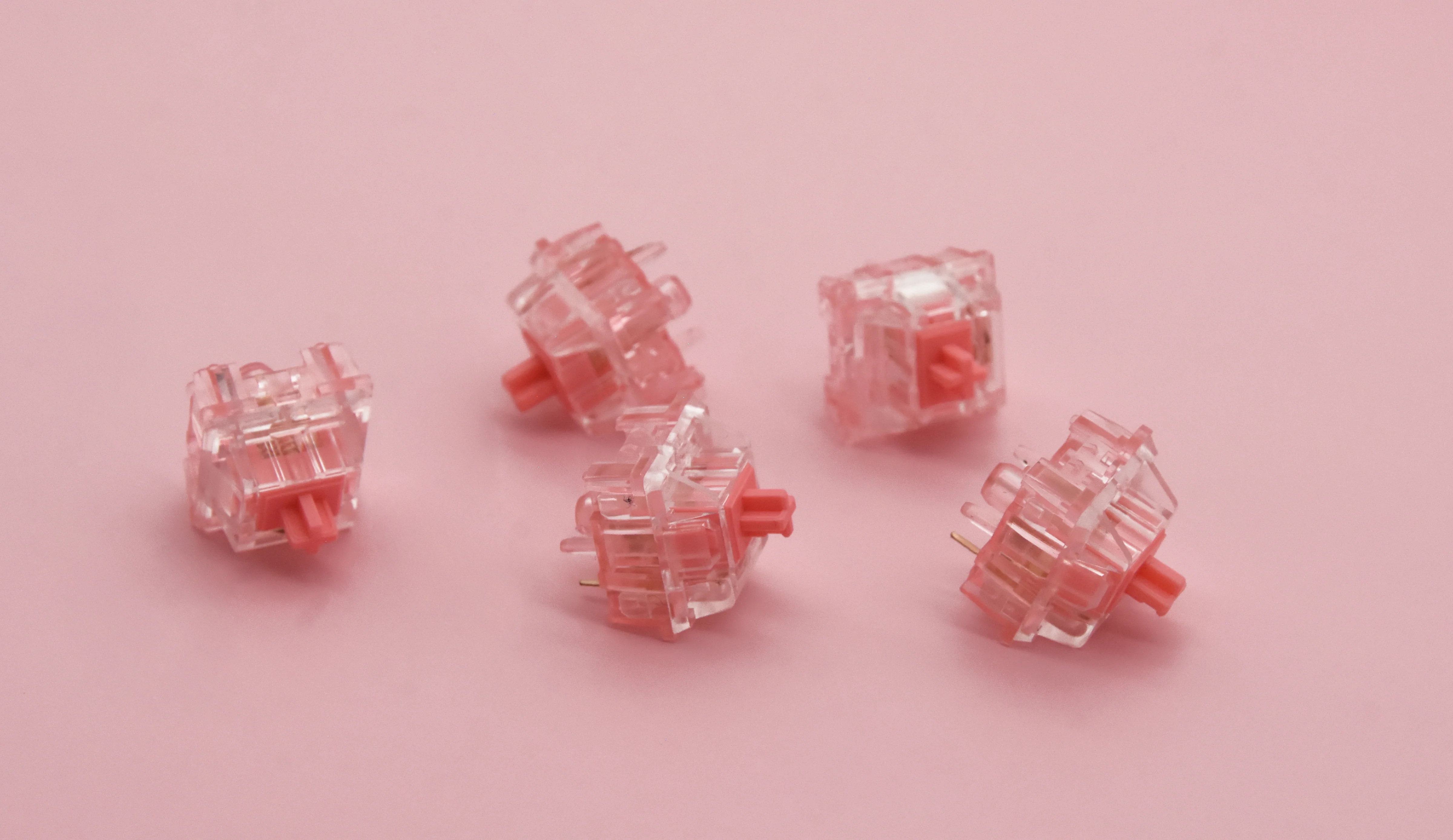 KTT STRAWBERRY LINEAR SWITCH HAND LUBED EDITION (10PCS) - Image 8