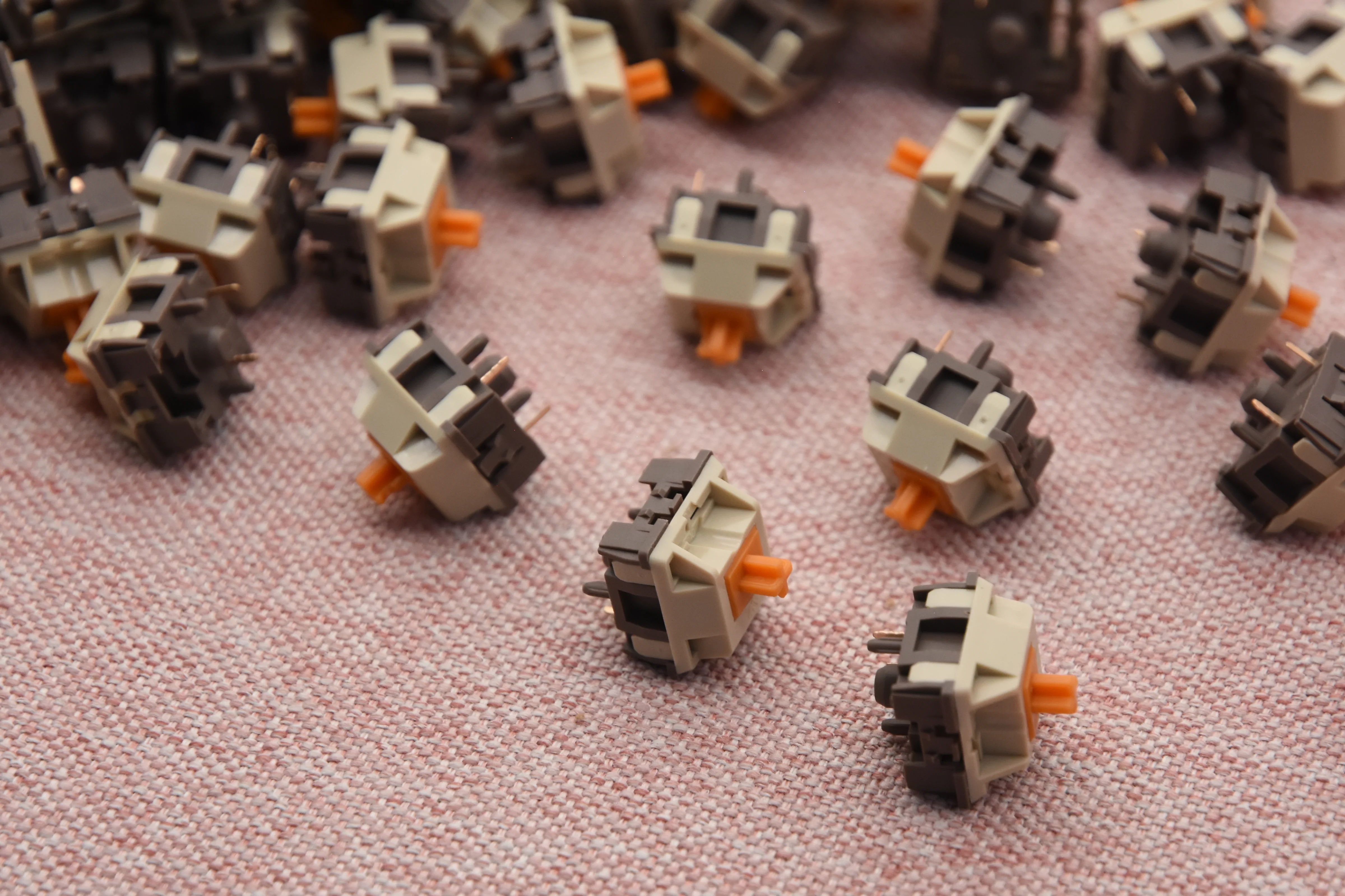 KTT X 80 Retros Game 1989 Orange Linear Switch Factory Lubed (10PCS) - Image 4