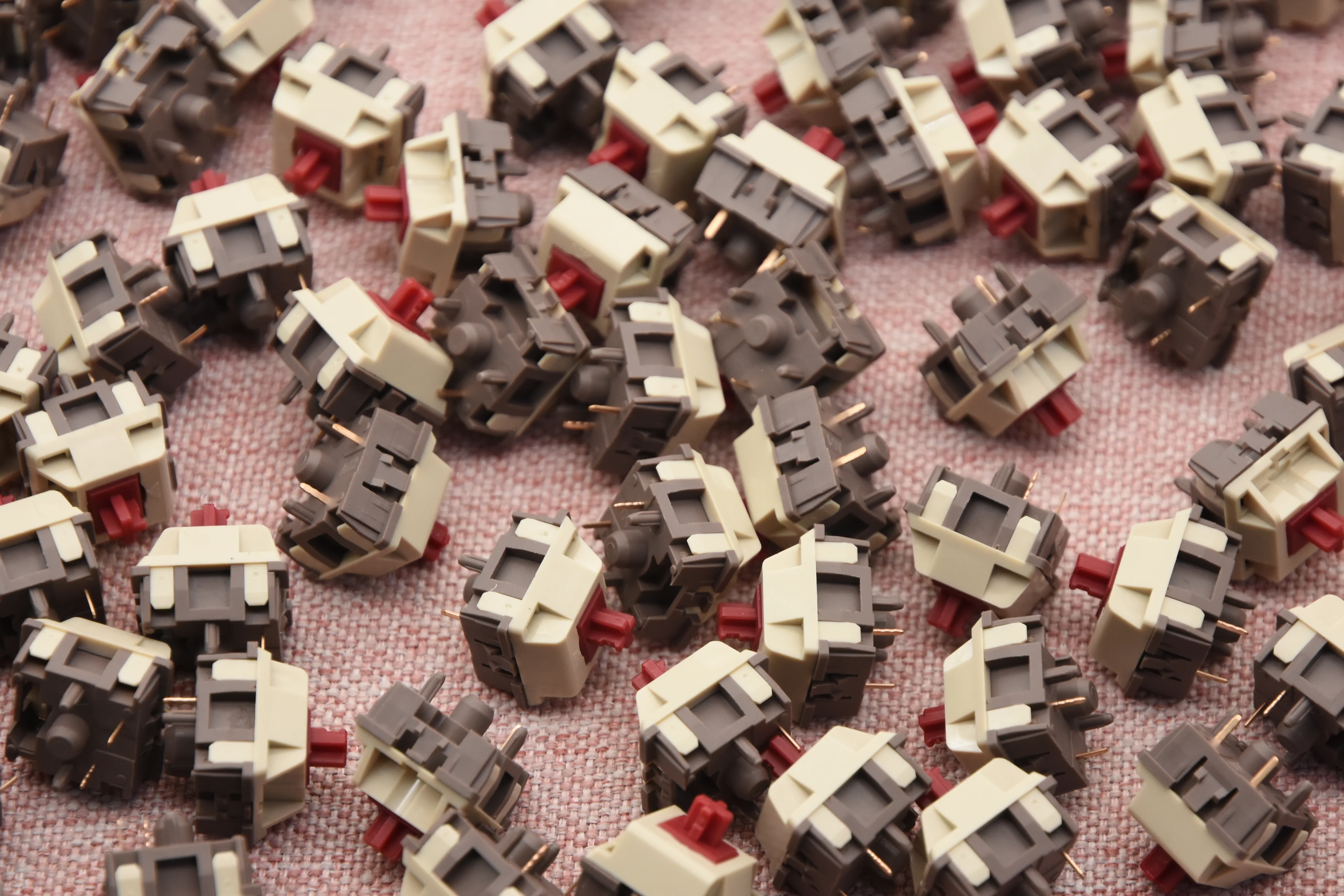 KTT X 80 Retros Game 1989 Red Linear Switch Factory Lubed (10PCS) - Image 5