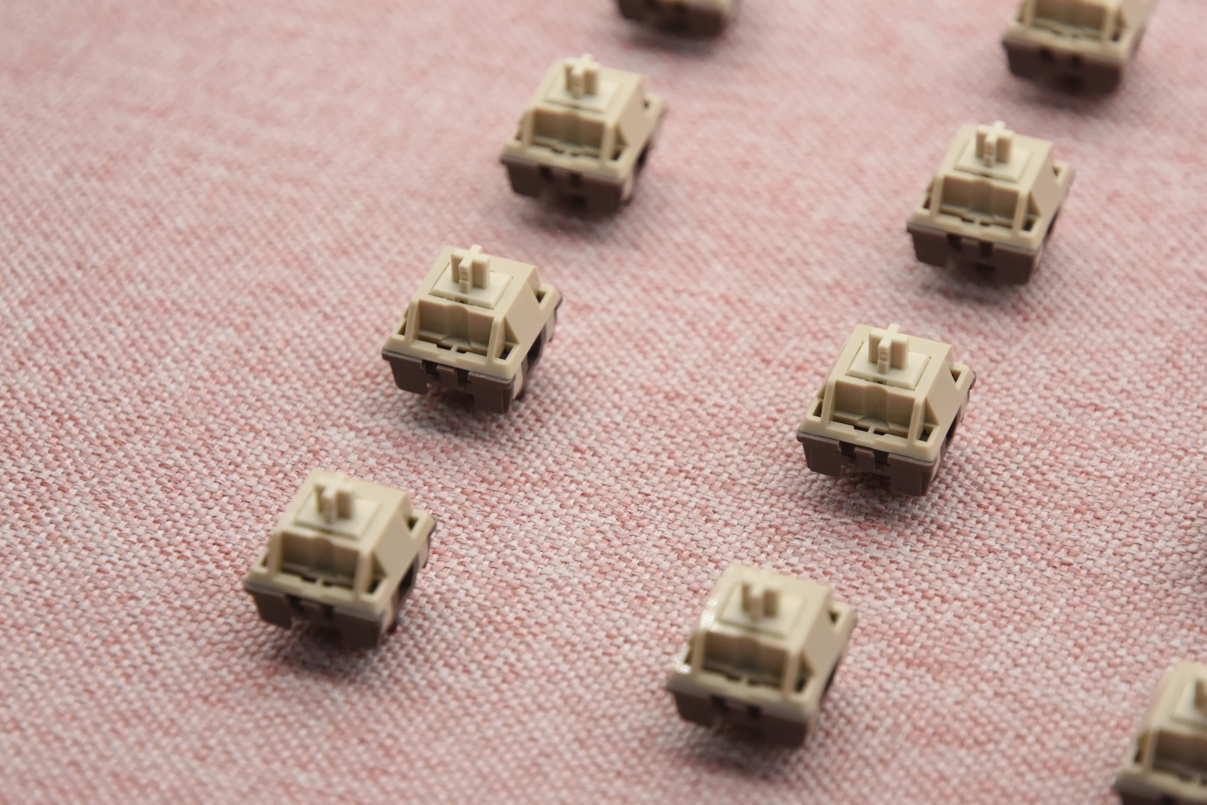 KTT X 80 Retros Game 1989 Silent Linear Switch Factory Lubed (10PCS) - Image 12