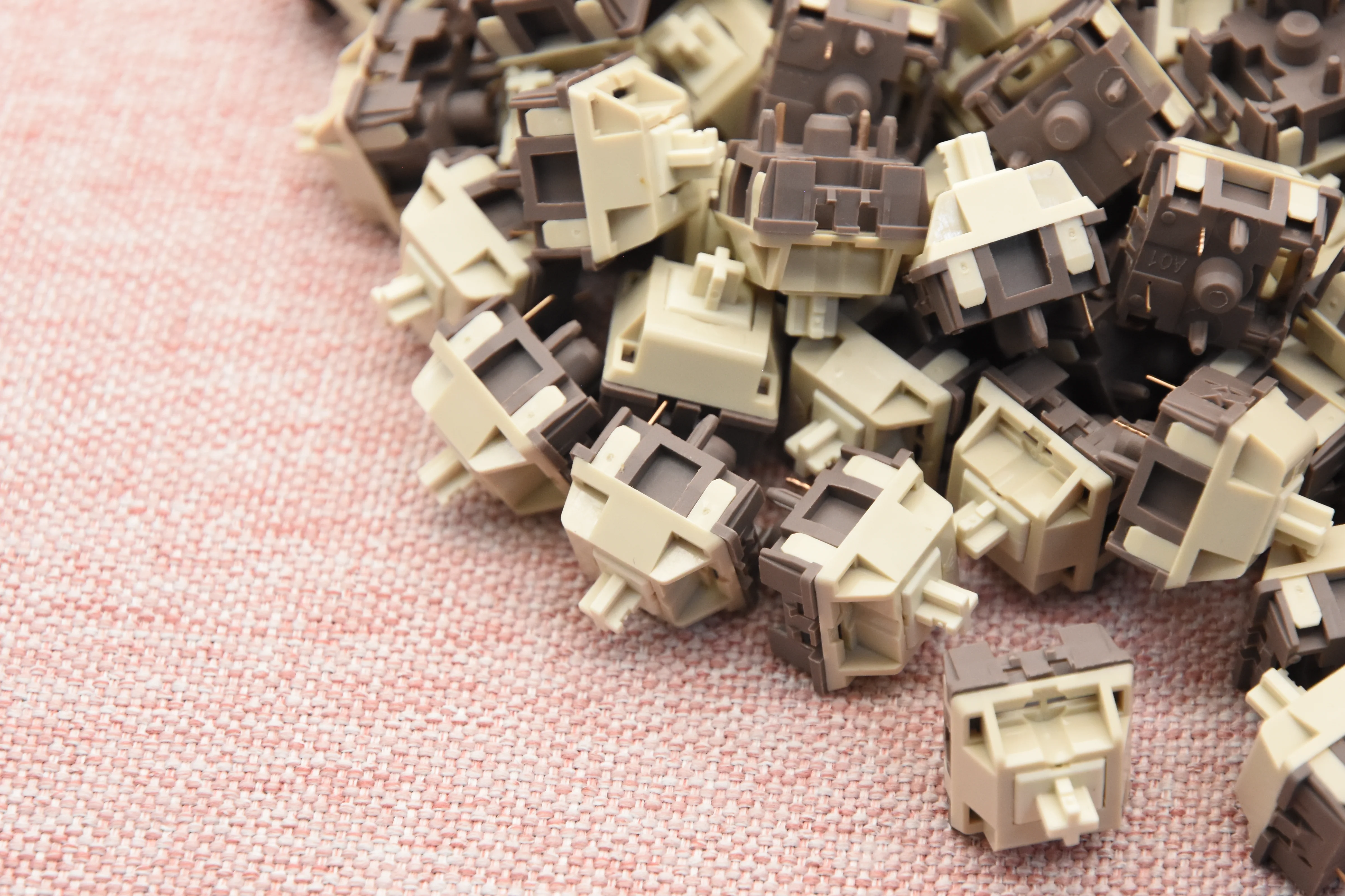 KTT X 80 Retros Game 1989 Silent Linear Switch Factory Lubed (10PCS) - Image 3