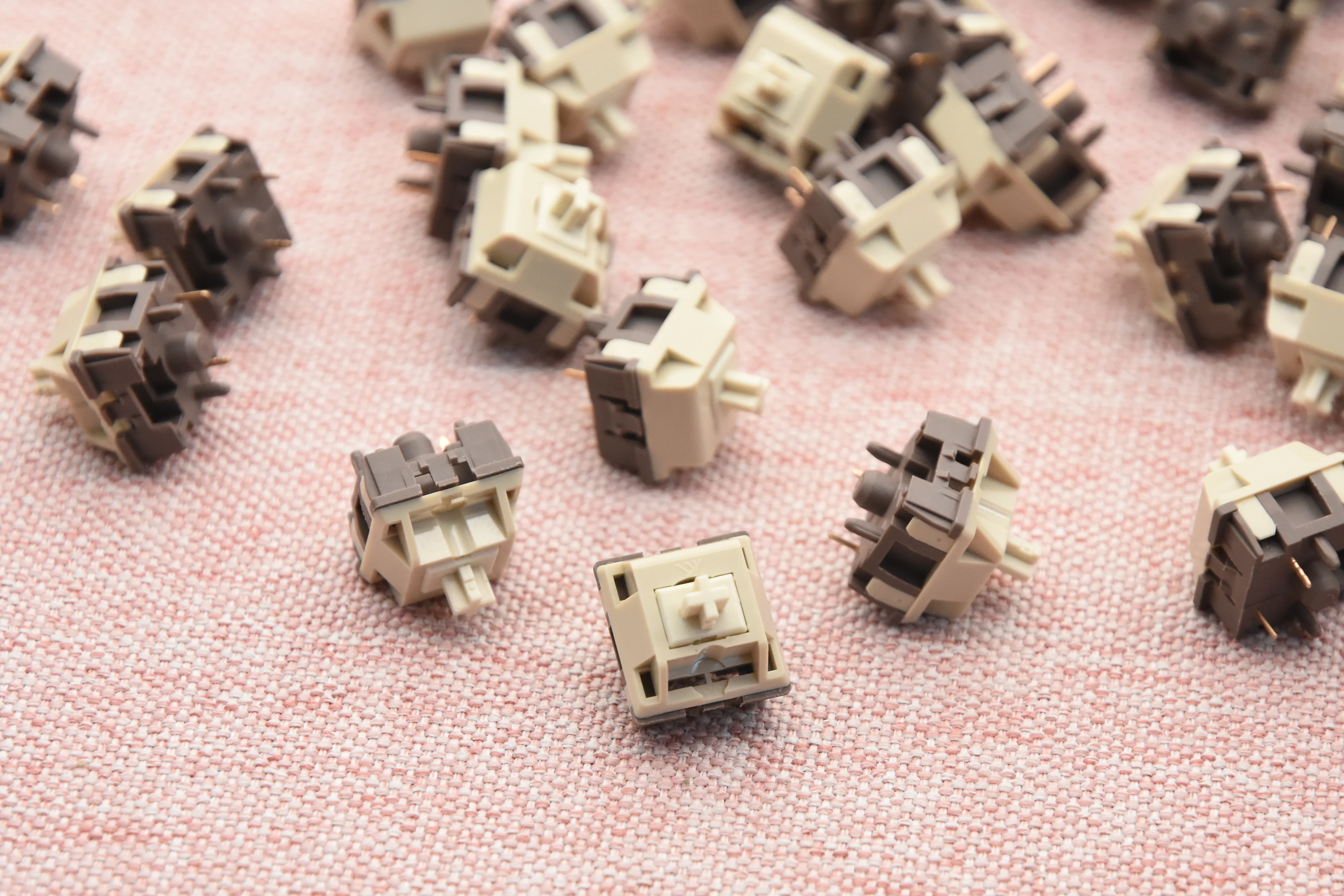 KTT X 80 Retros Game 1989 Silent Linear Switch Factory Lubed (10PCS) - Image 6