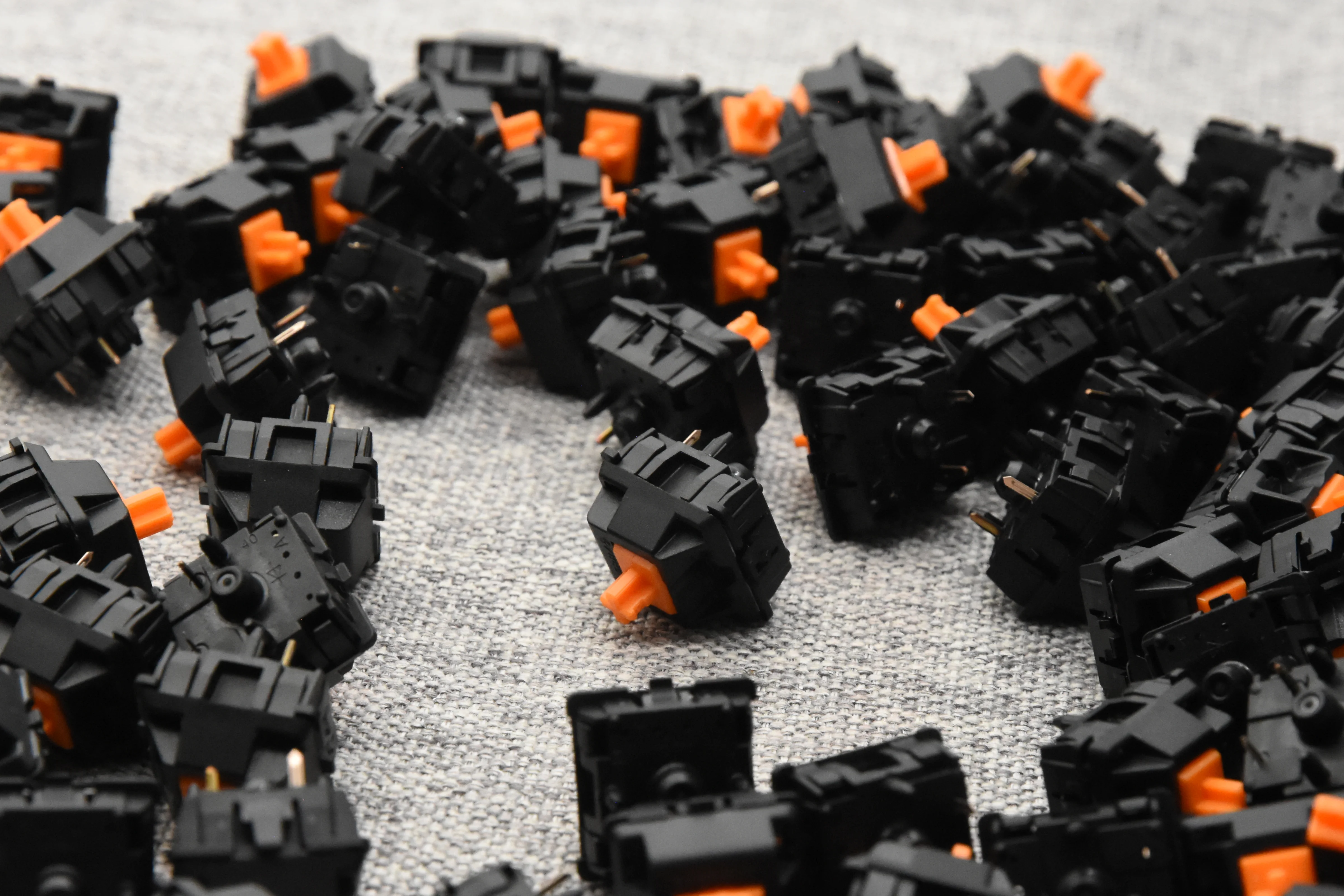 LUBED, FILMED, AND SPRING SWAPPED CHERRY MX SWITCHES (10PCS) - Image 50