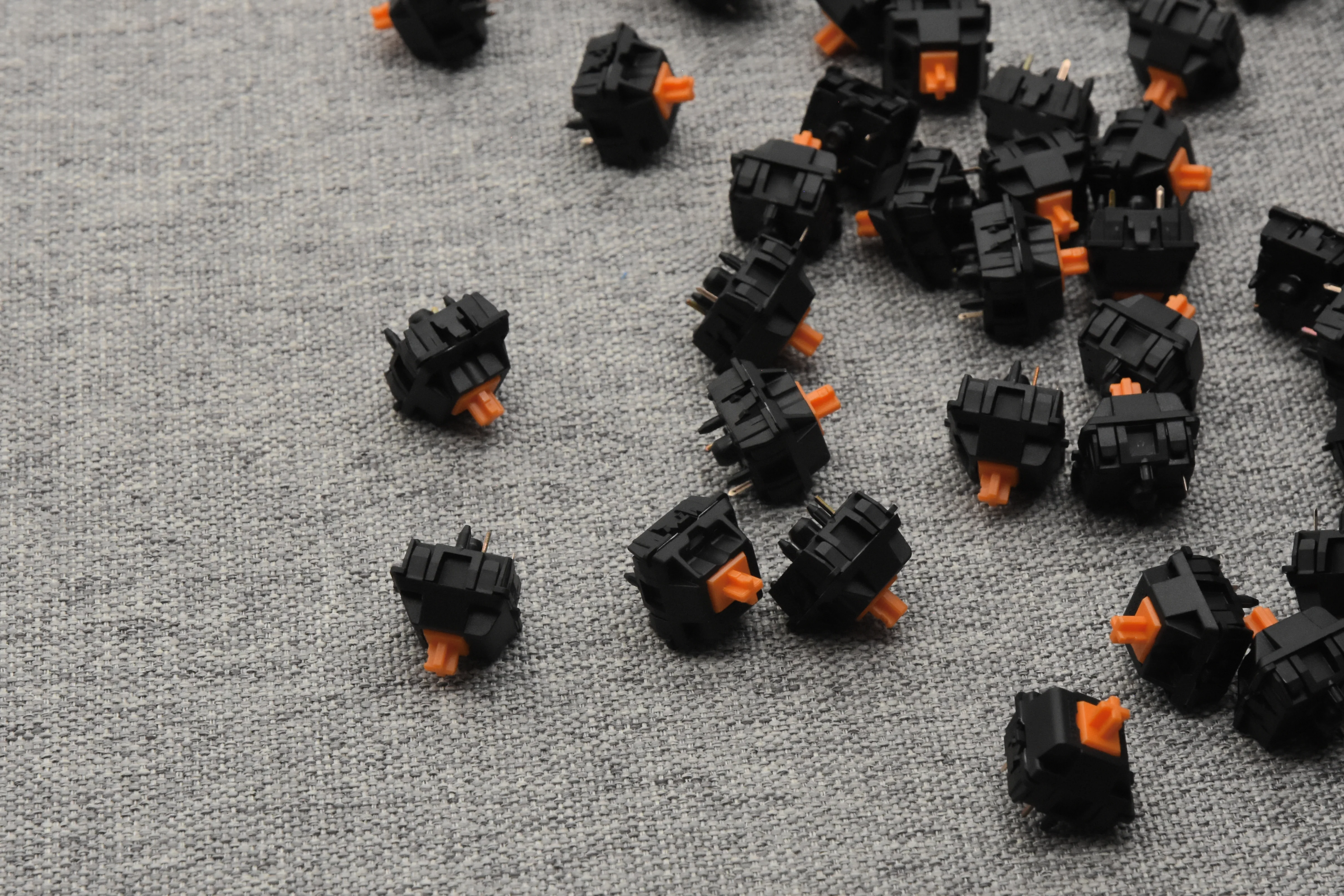 LUBED, FILMED, AND SPRING SWAPPED CHERRY MX SWITCHES (10PCS) - Image 56