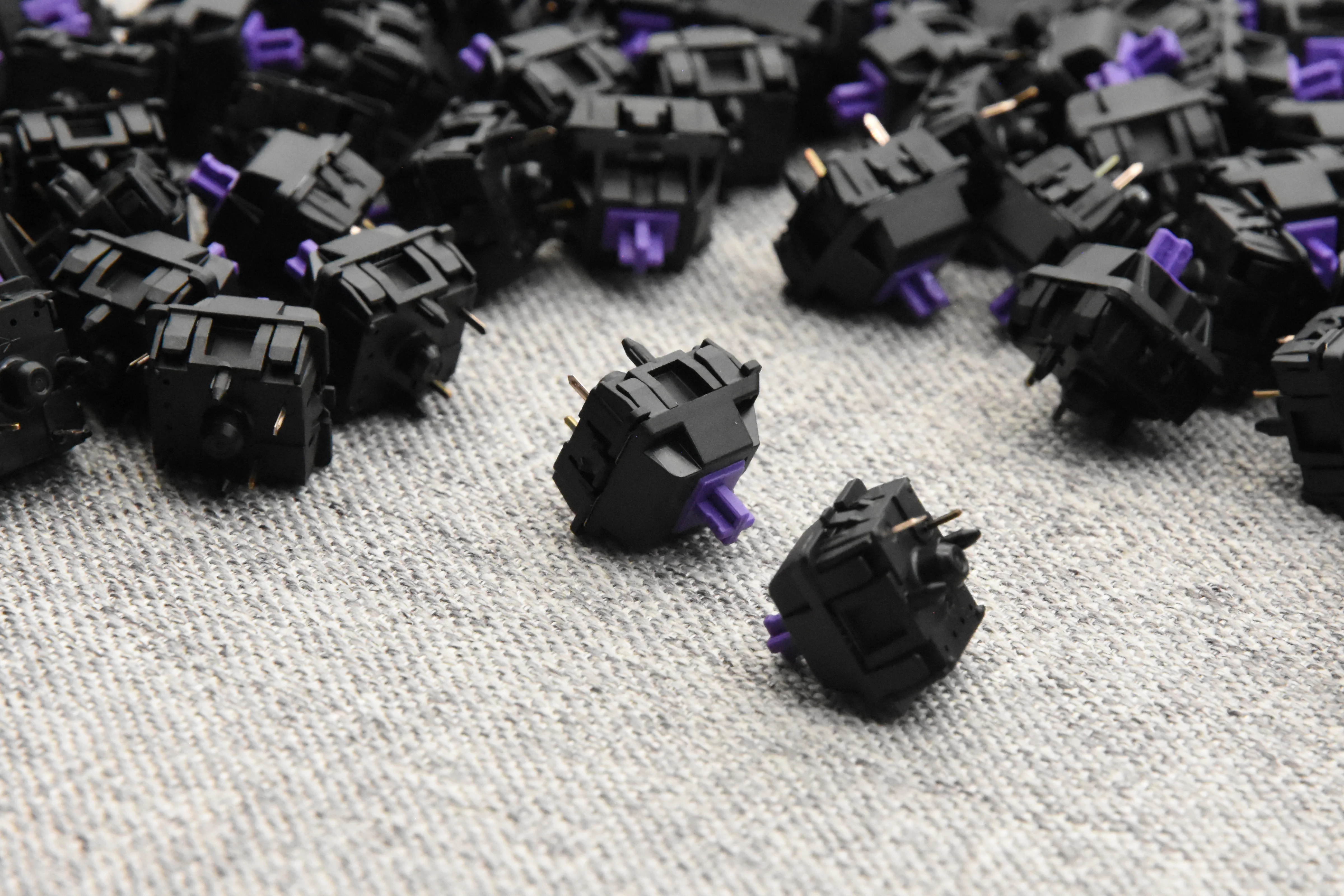 LUBED, FILMED, AND SPRING SWAPPED CHERRY MX SWITCHES (10PCS) - Image 60