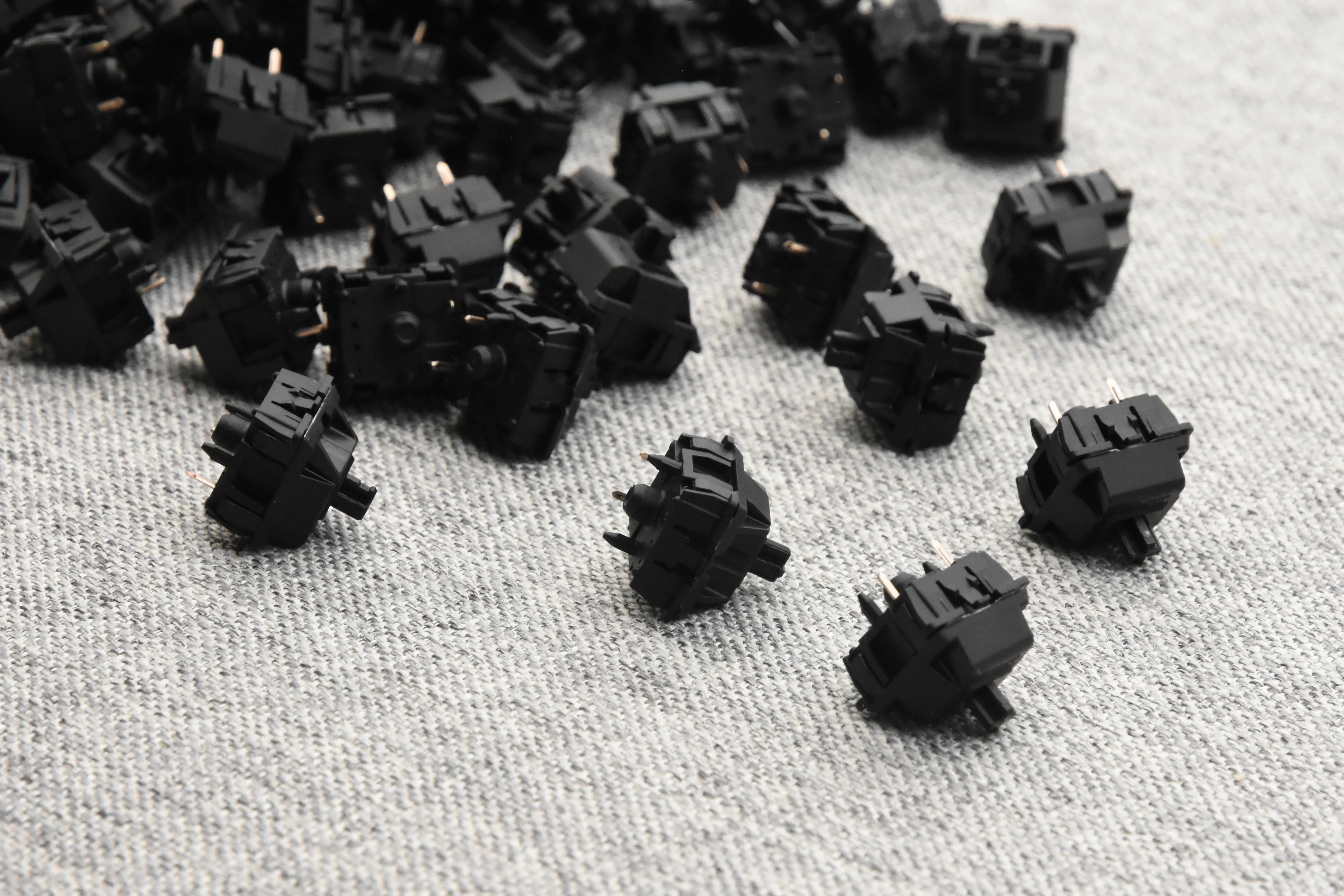 LUBED, FILMED, AND SPRING SWAPPED CHERRY MX SWITCHES (10PCS) - Image 9