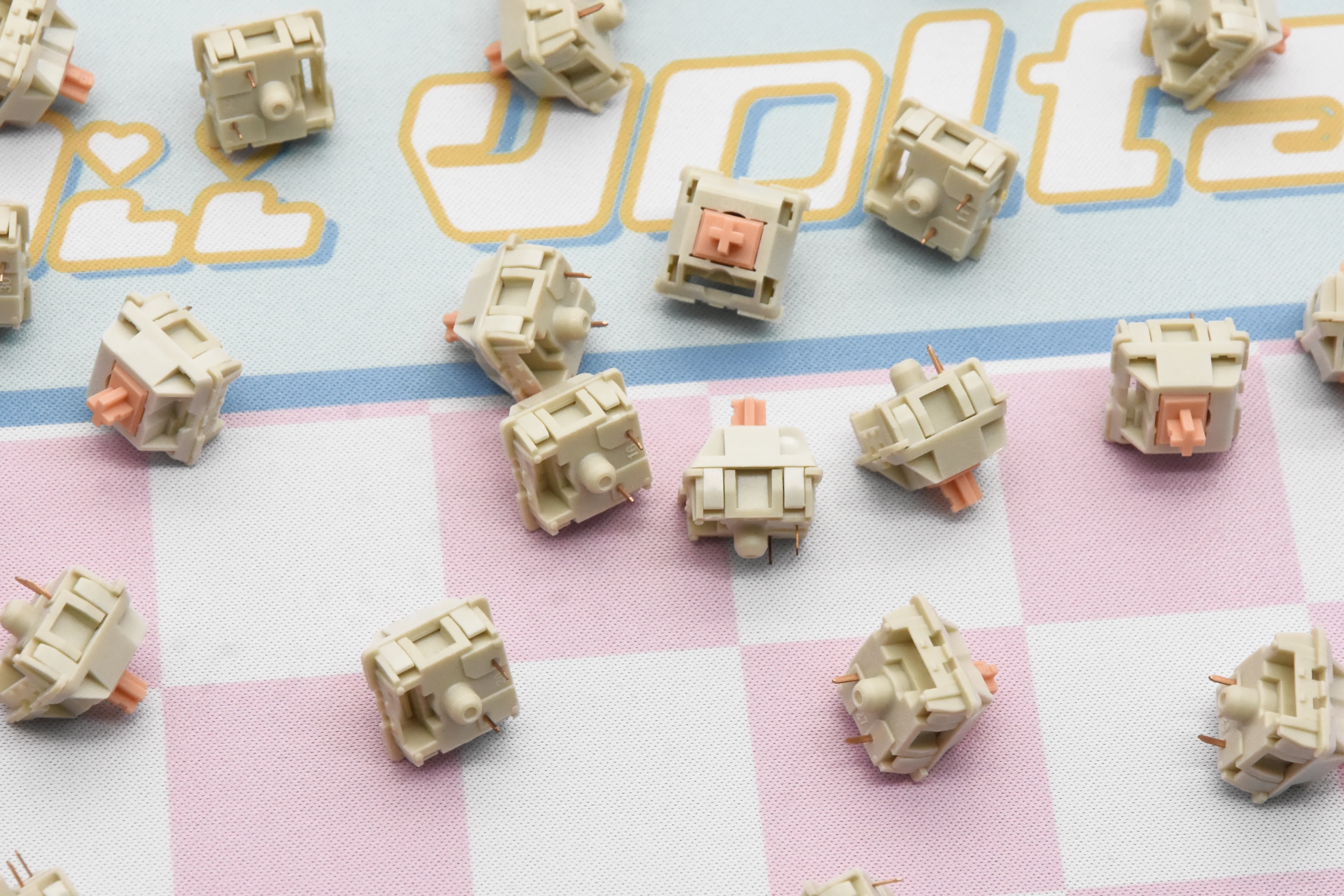 MMD HOLY PANDA V3 TACTILE SWITCH FACTORY LUBED EDITION (10PCS) - Image 7