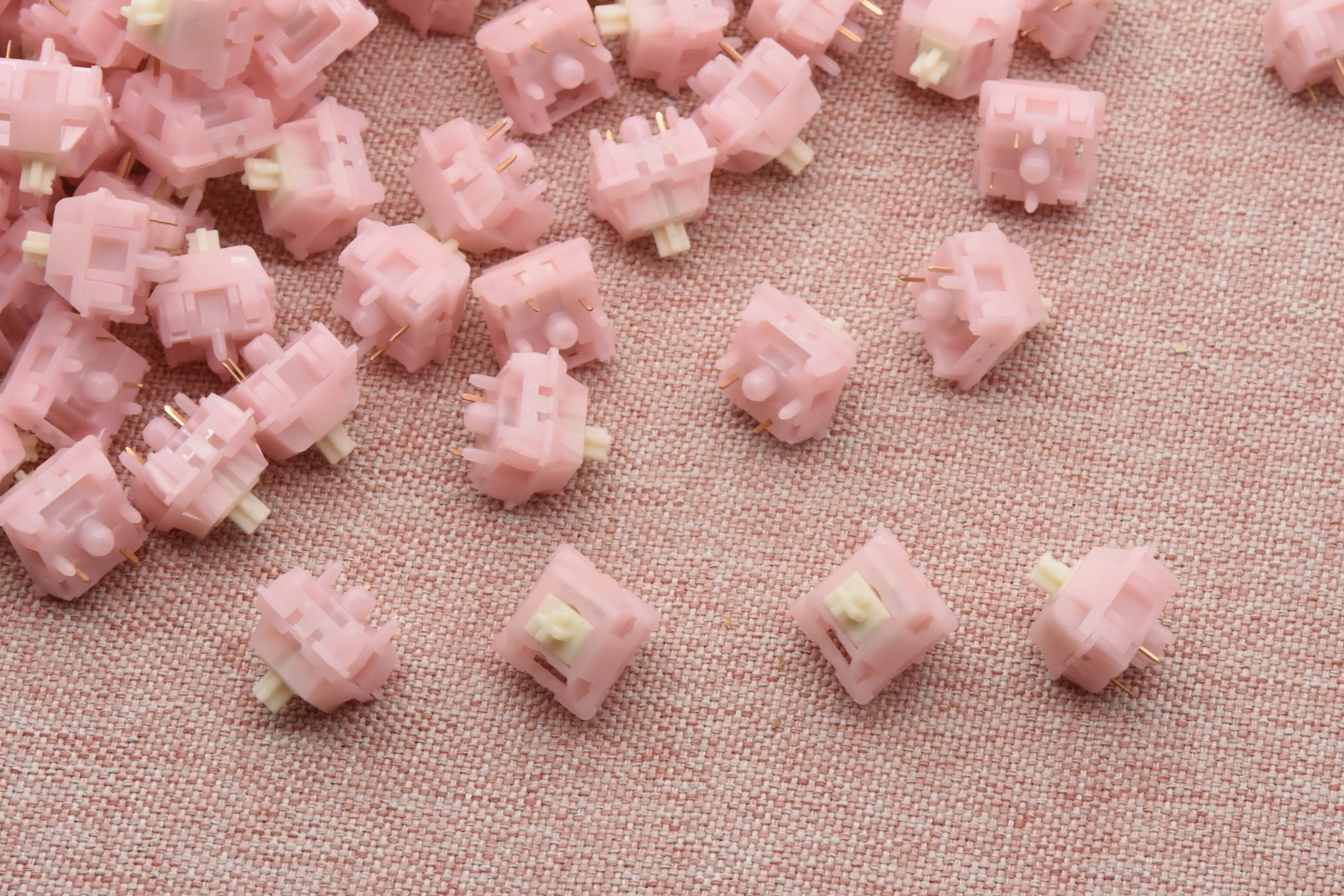 MMD PRINCESS SILENT PINK LINEAR SWITCH FACTORY LUBED (10PCS) - Image 3