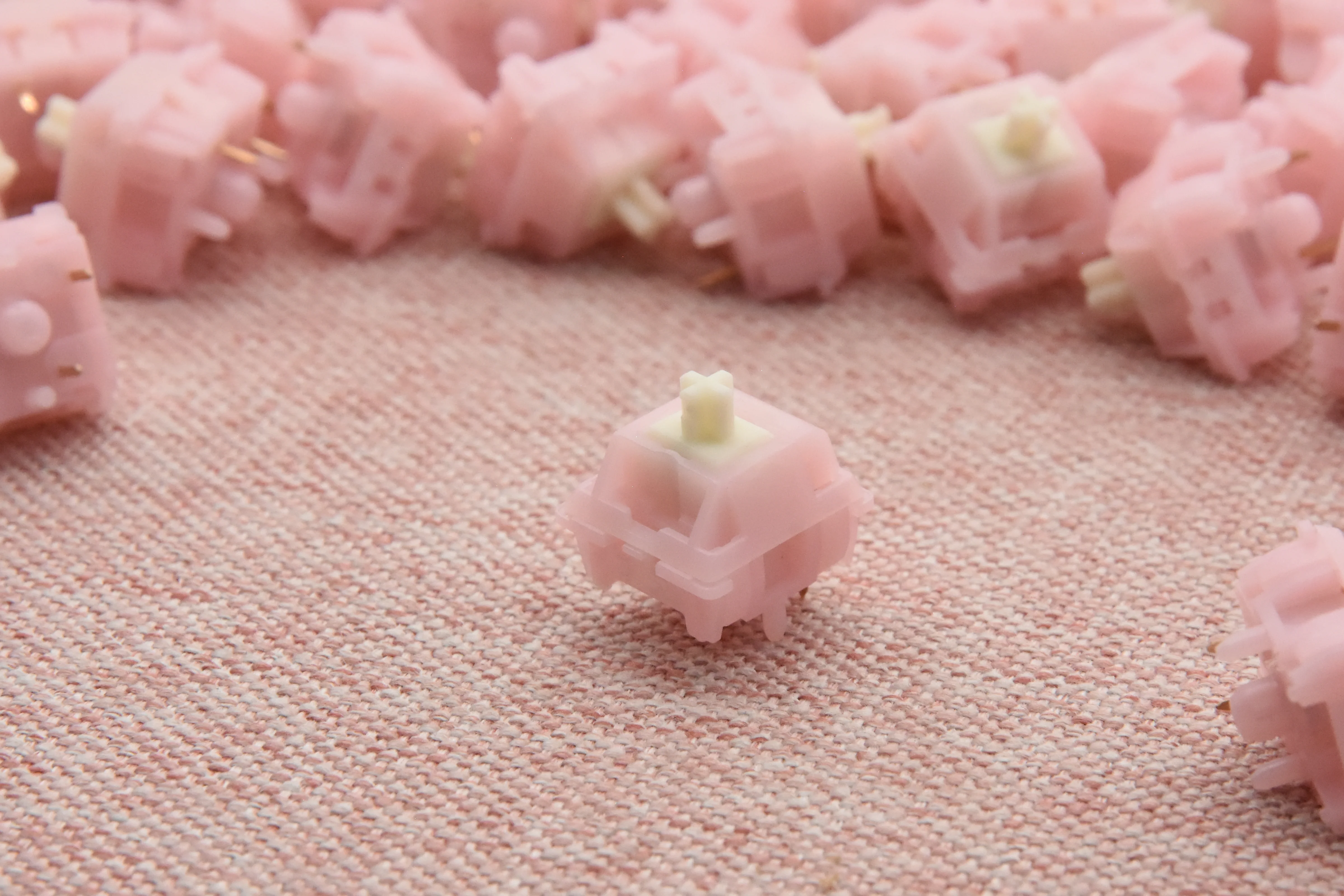 MMD PRINCESS SILENT PINK LINEAR SWITCH FACTORY LUBED (10PCS) - Image 6