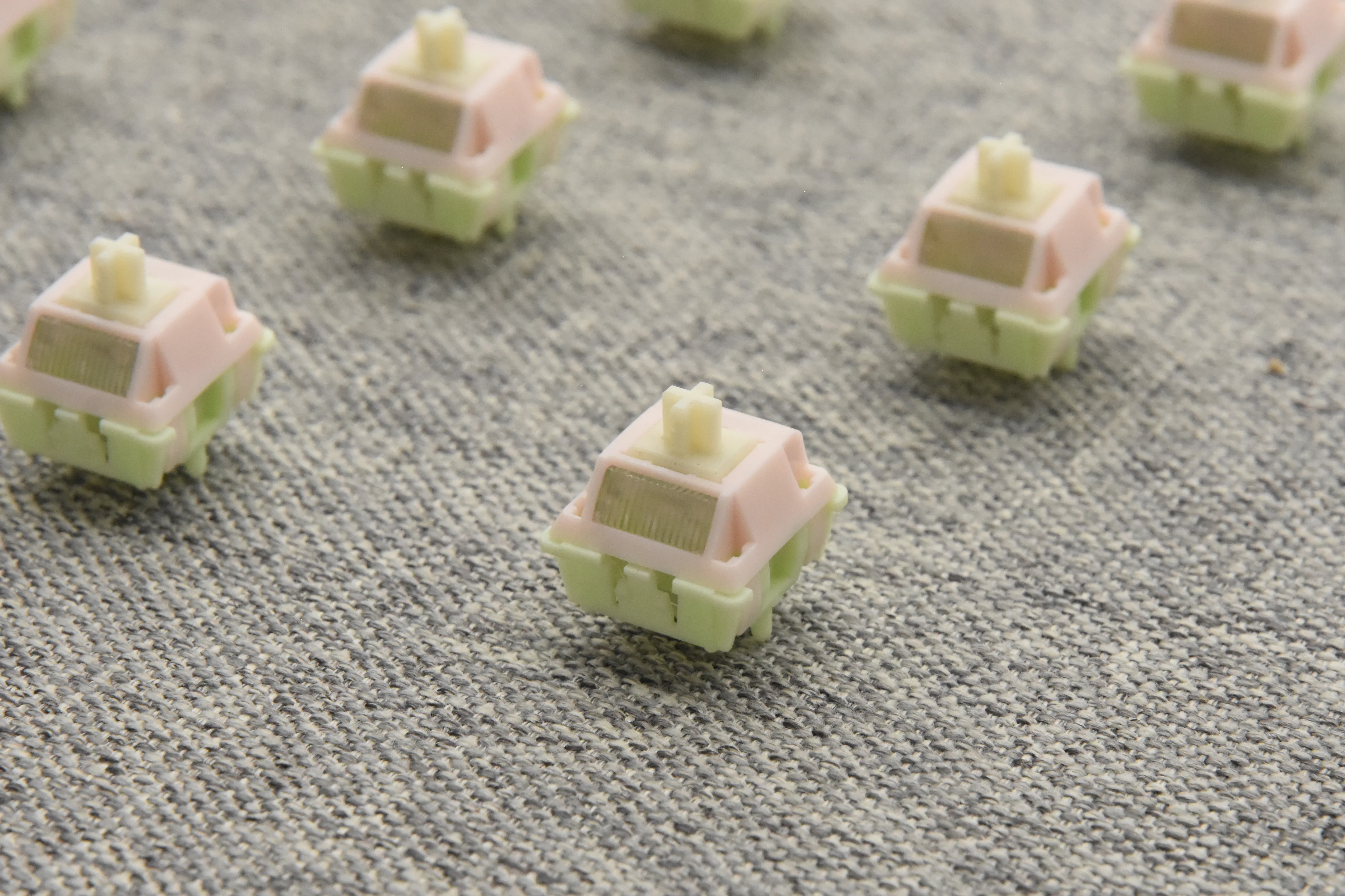 MMD VIVIAN LINEAR SWITCH FACTORY LUBED EDITION (10PCS) - Image 12