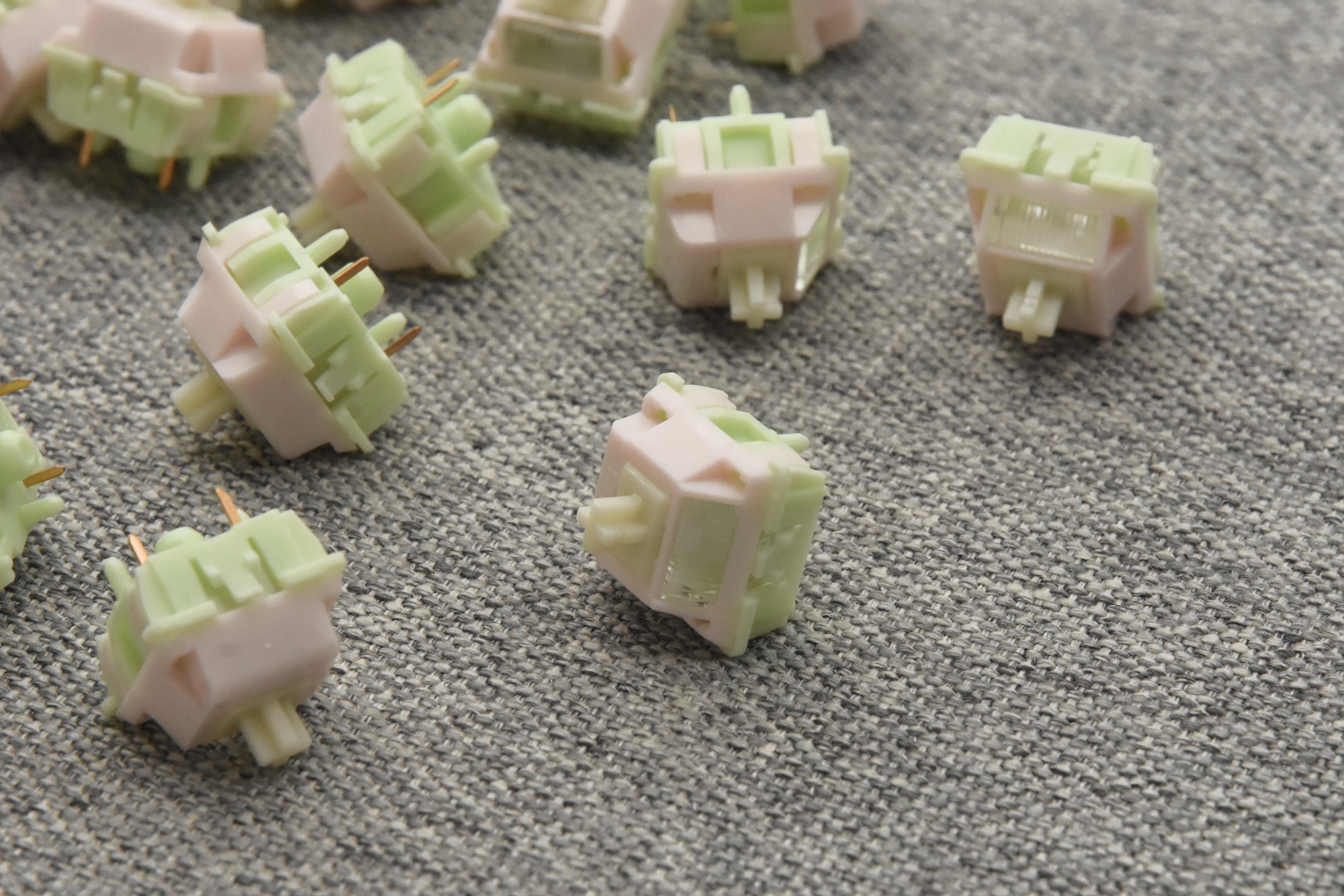 MMD VIVIAN LINEAR SWITCH FACTORY LUBED EDITION (10PCS) - Image 14