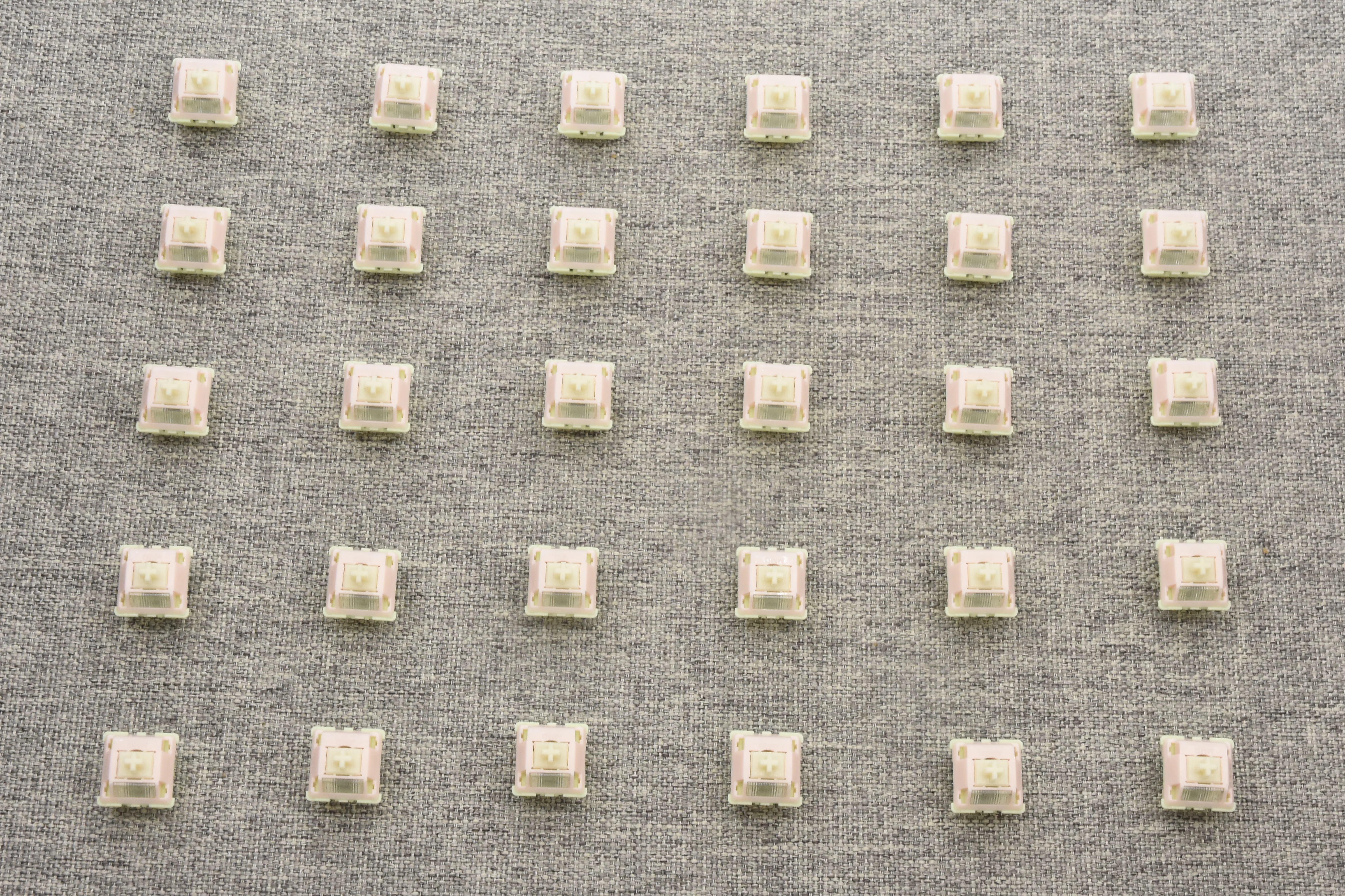 MMD VIVIAN LINEAR SWITCH FACTORY LUBED EDITION (10PCS) - Image 15