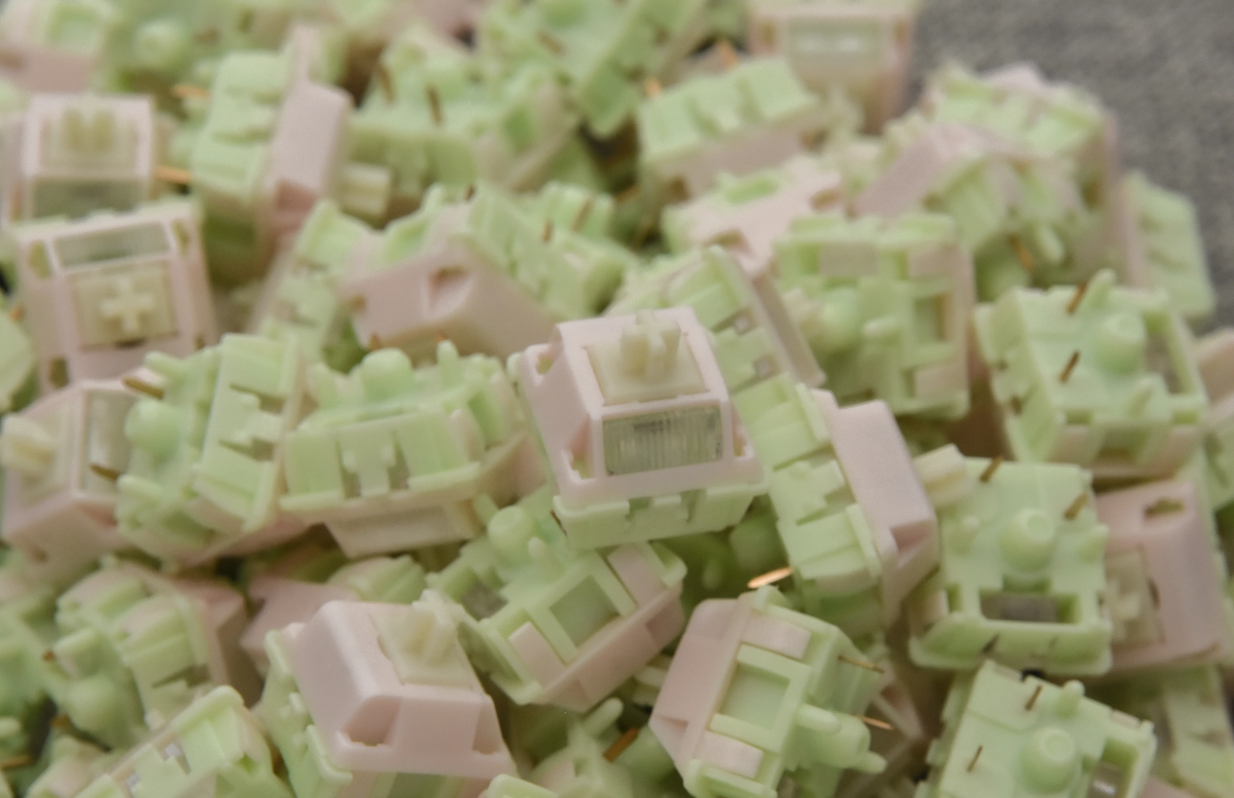 MMD VIVIAN LINEAR SWITCH FACTORY LUBED EDITION (10PCS) - Image 5
