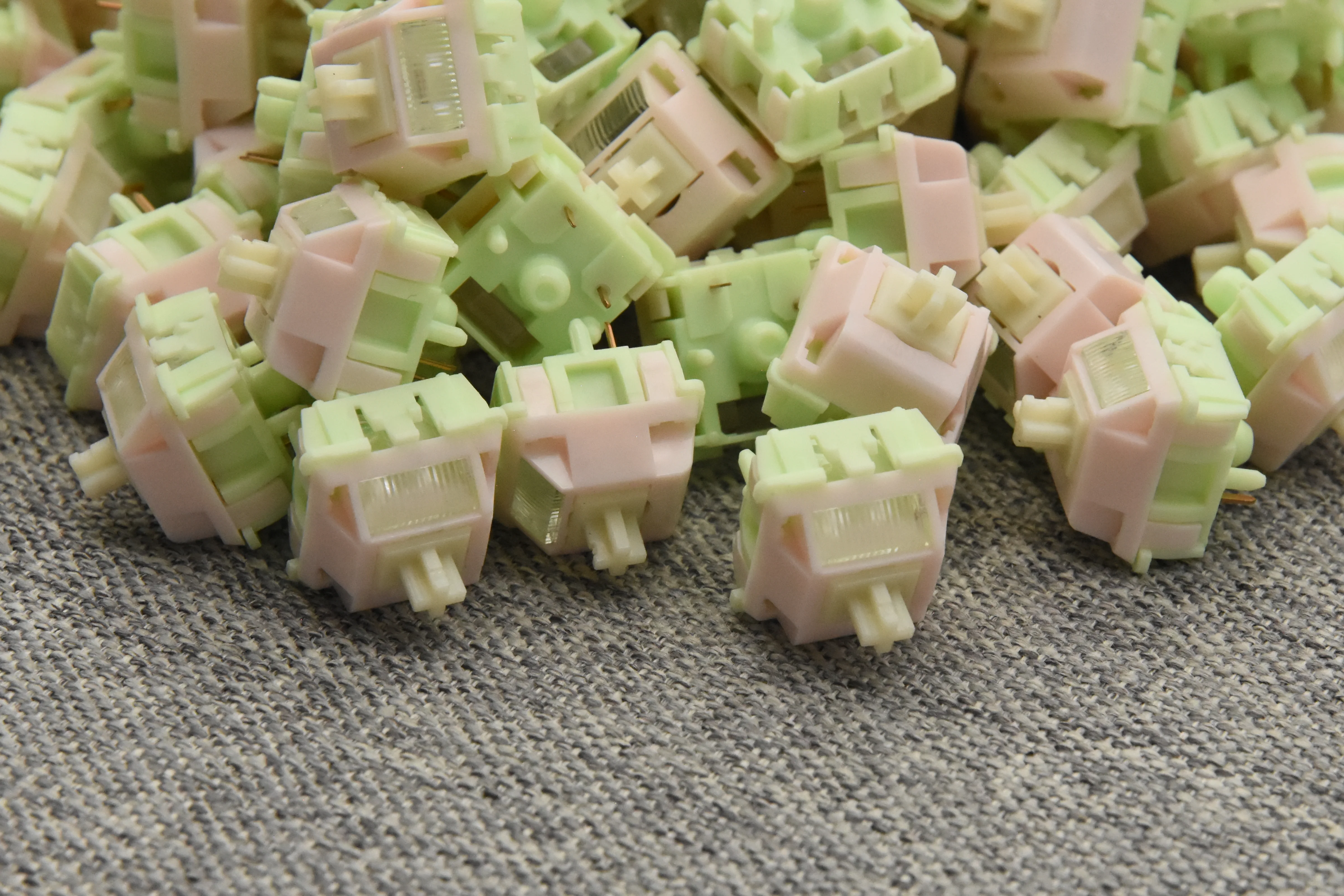 MMD VIVIAN LINEAR SWITCH FACTORY LUBED EDITION (10PCS) - Image 6