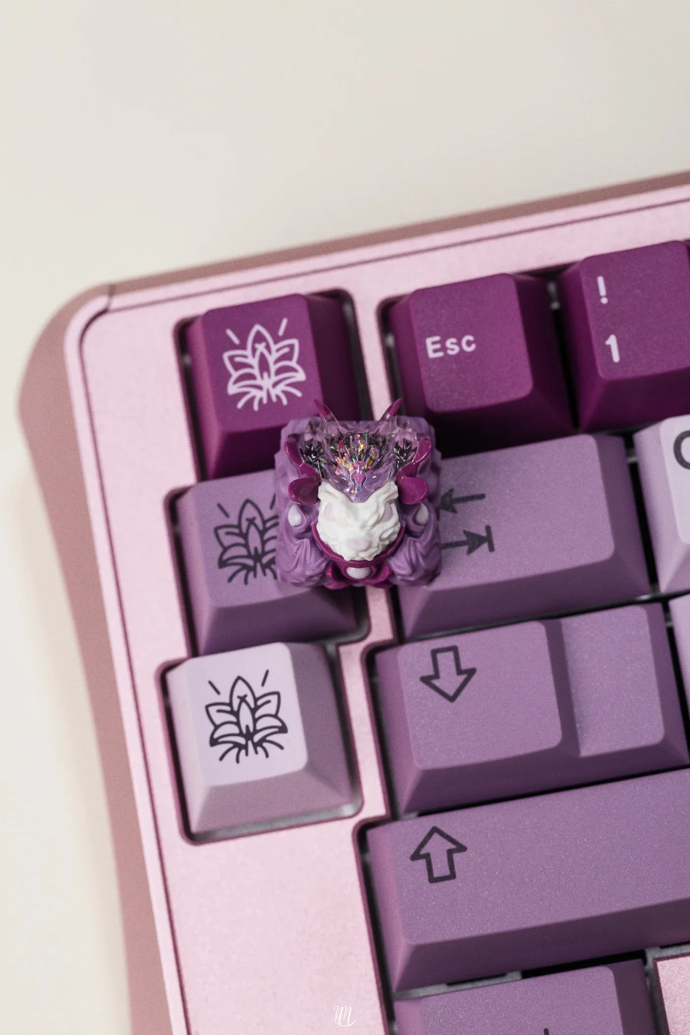 MOO·OON×Keykobo Bloom Resin Artisan Keycaps - Image 5