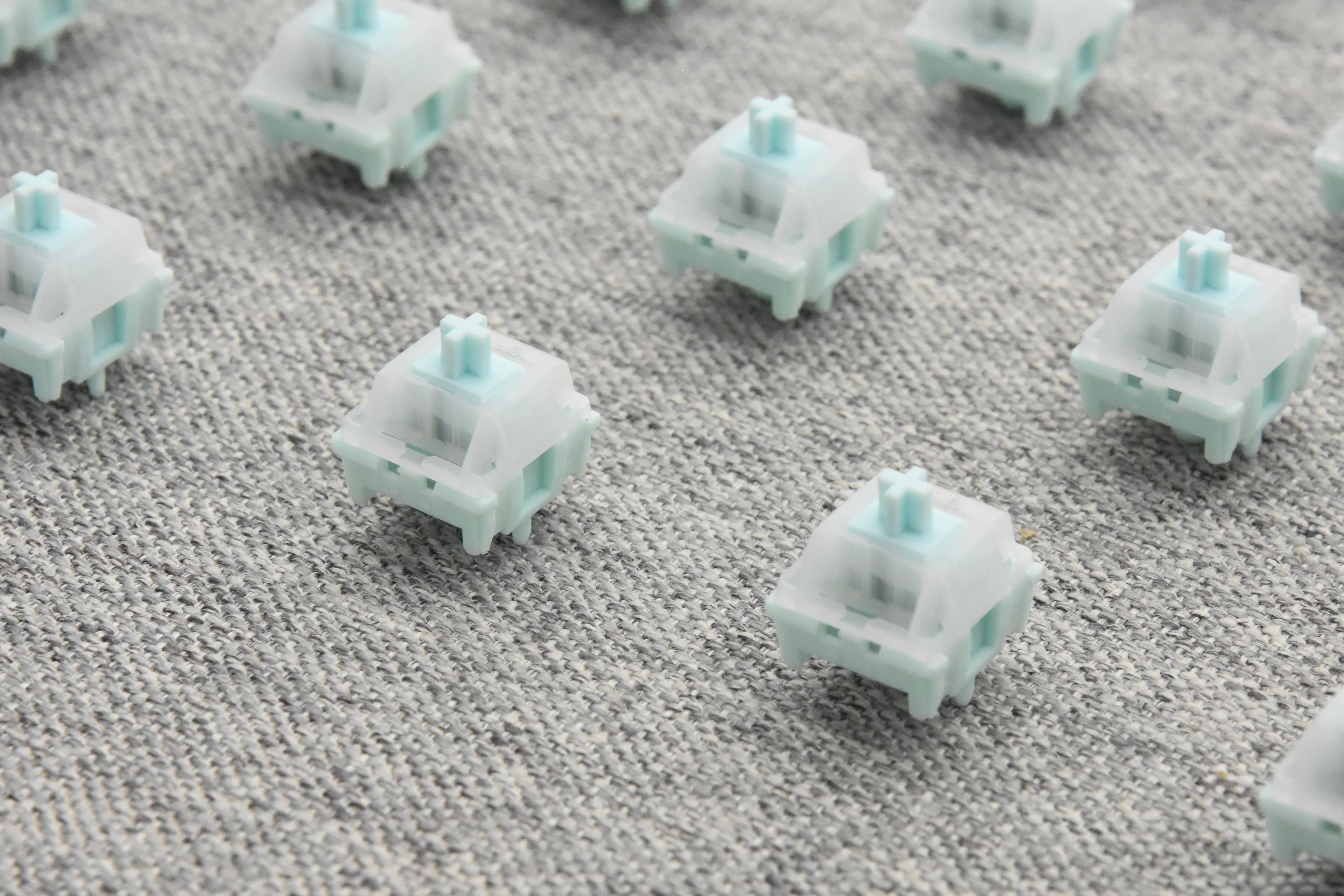 NEO X HMX AZURE LINEAR SWITCH FACTORY LUBED EDITION (10PCS) - Image 14
