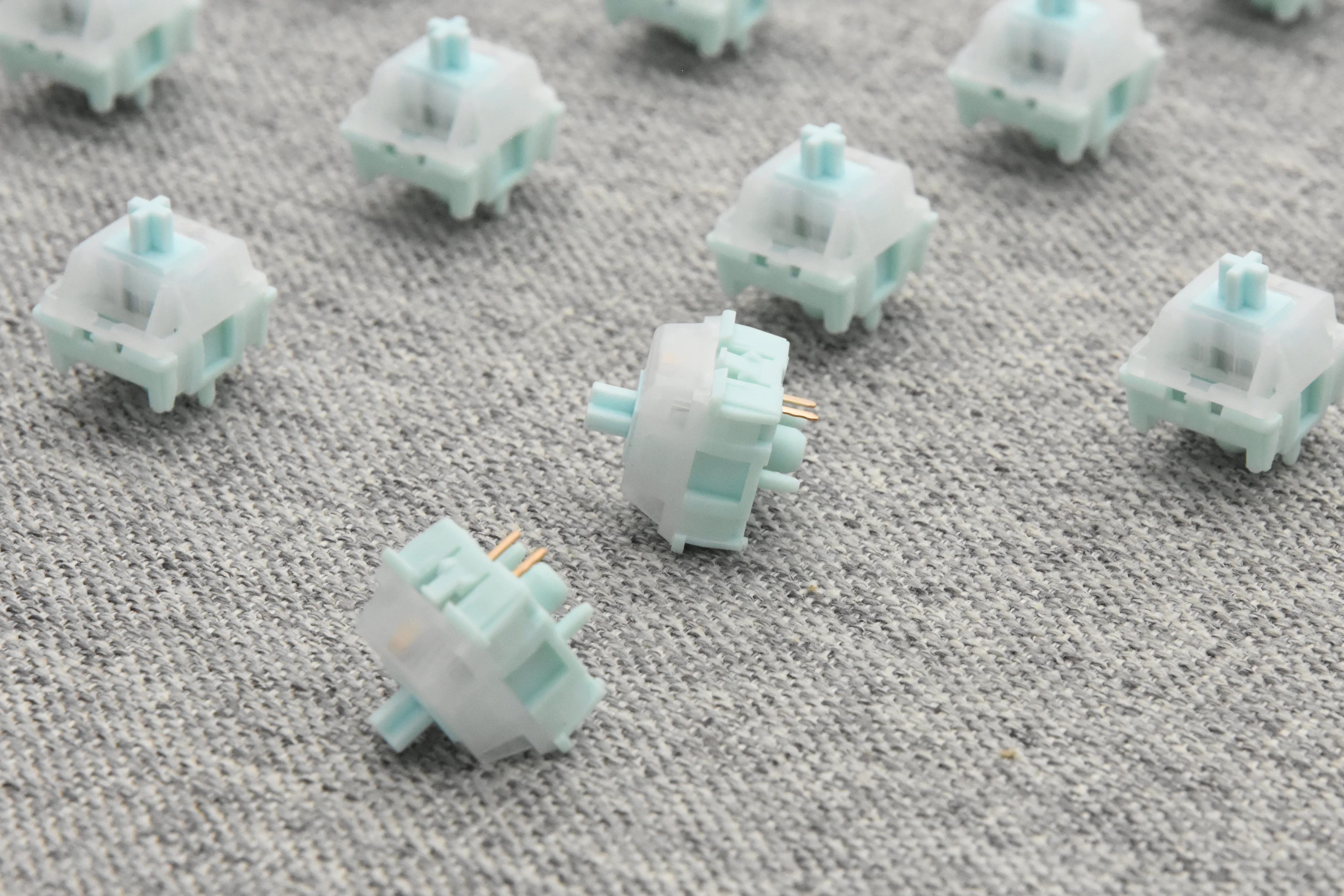 NEO X HMX AZURE LINEAR SWITCH FACTORY LUBED EDITION (10PCS) - Image 18