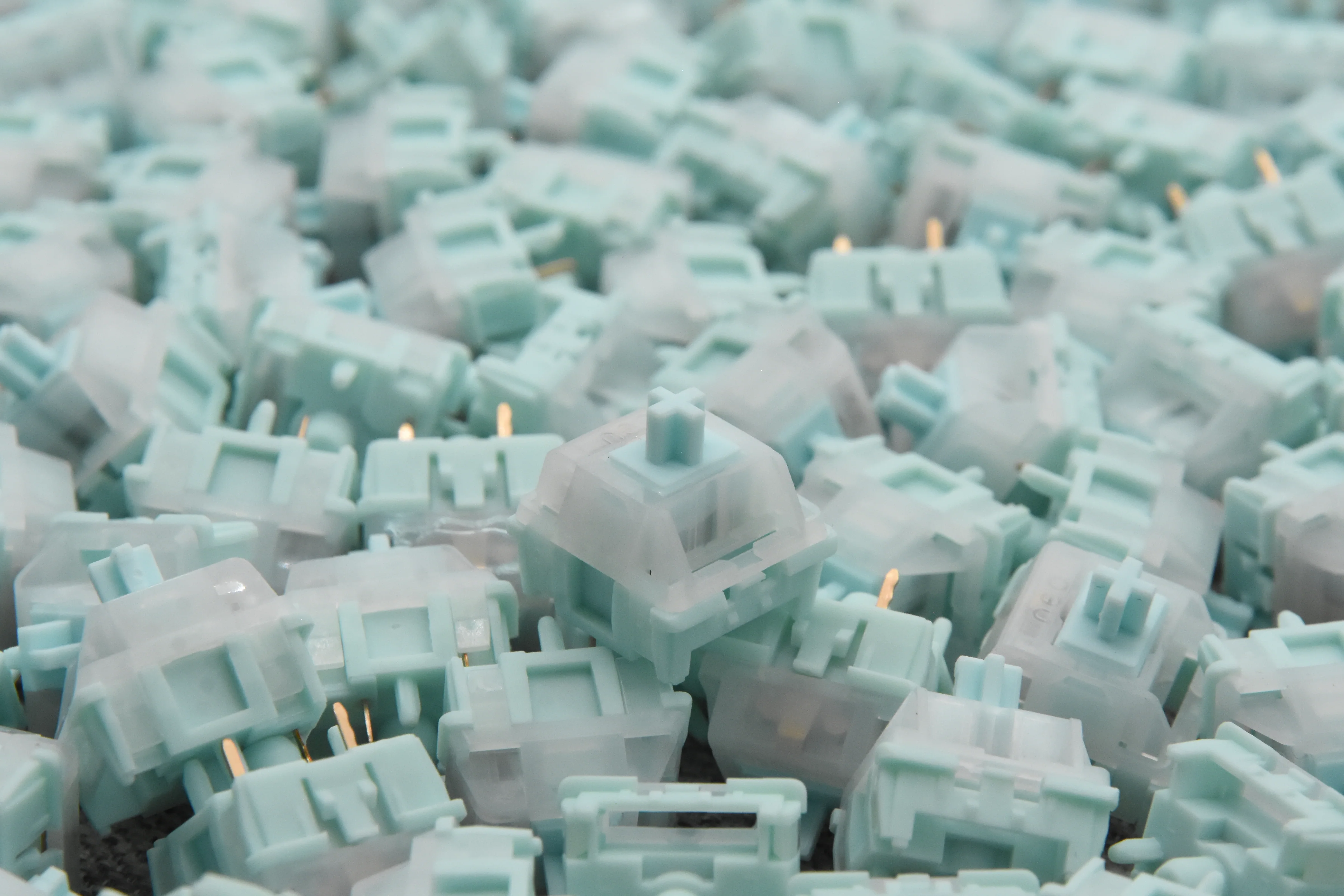 NEO X HMX AZURE LINEAR SWITCH FACTORY LUBED EDITION (10PCS) - Image 7