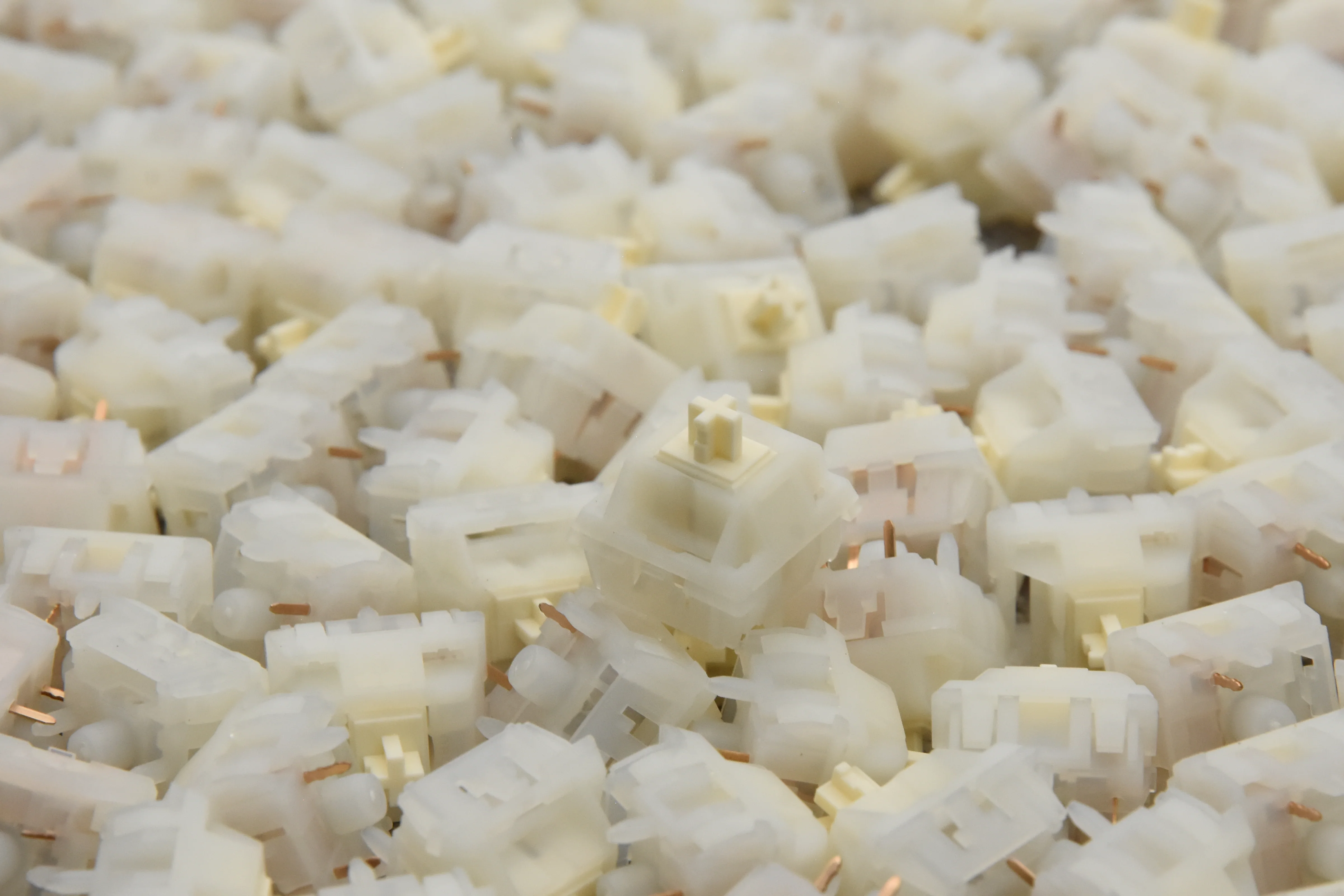NEO X KEYGEEK OAT LINEAR SWITCH FACTORY LUBED EDITION (10PCS) - Image 9