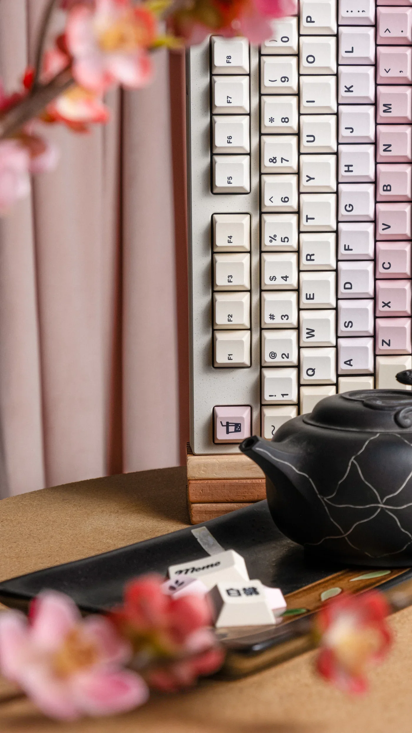 ONEKEY X TUT BUBBLE TEA CHERRY PROFILE KEYCAPS SET - Image 10