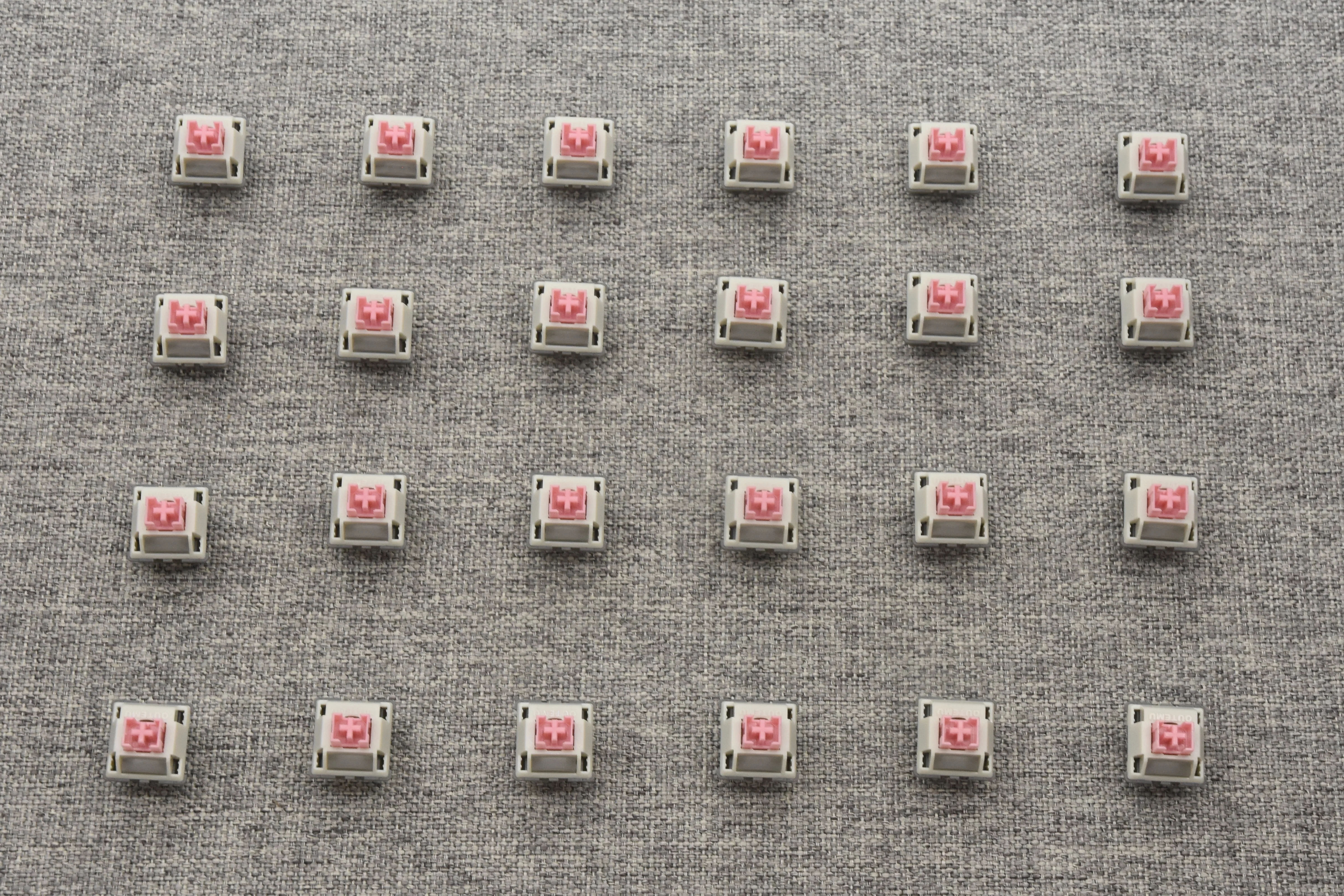 OUTEMU BUTTERFLY SILENT LINEAR SWITCH FACTORY LUBED EDITION (10pcs) - Image 9