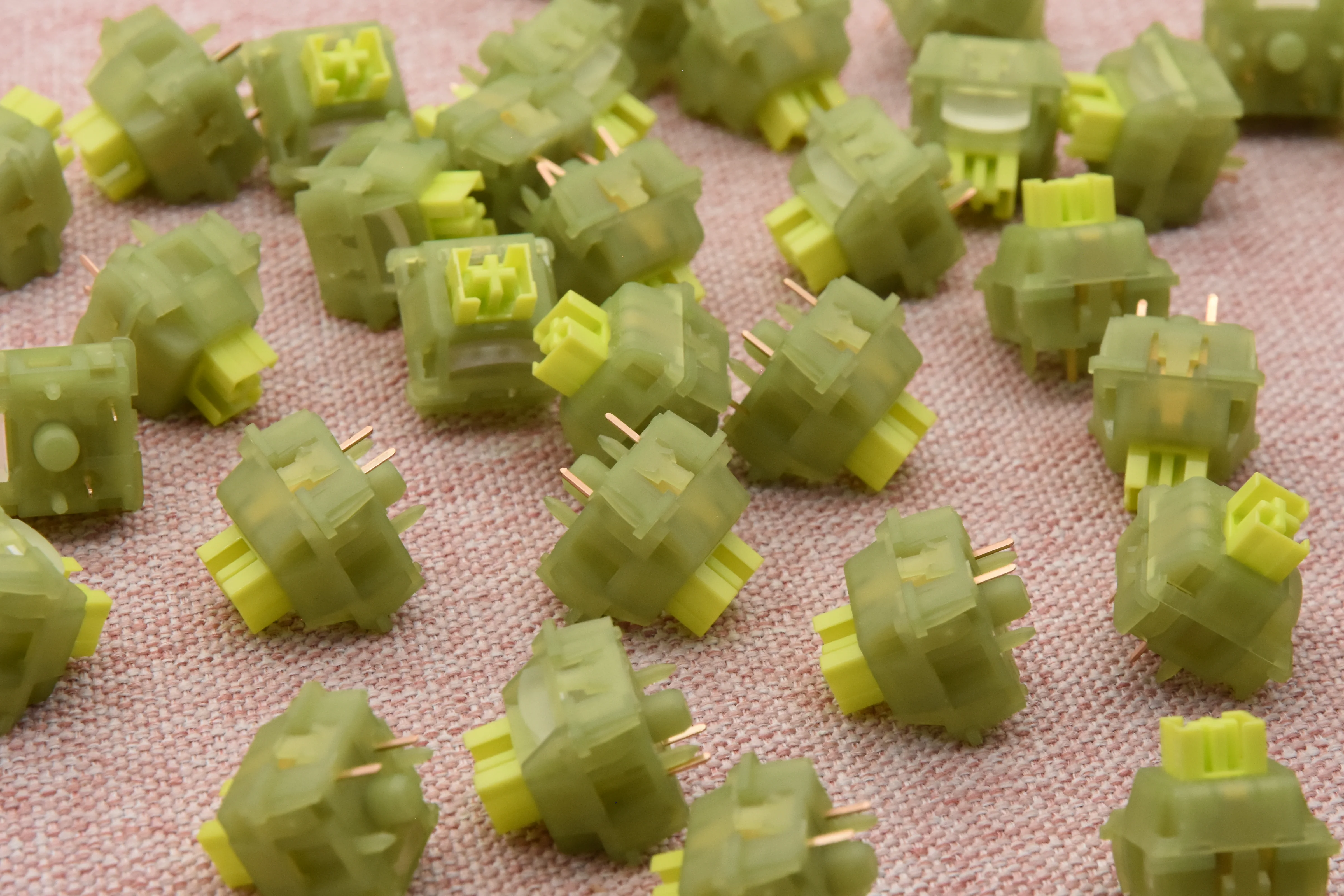 OUTEMU SILENT LIME V3 TACTILE SWITCH FACTORY LUBED (10PCS) - Image 12