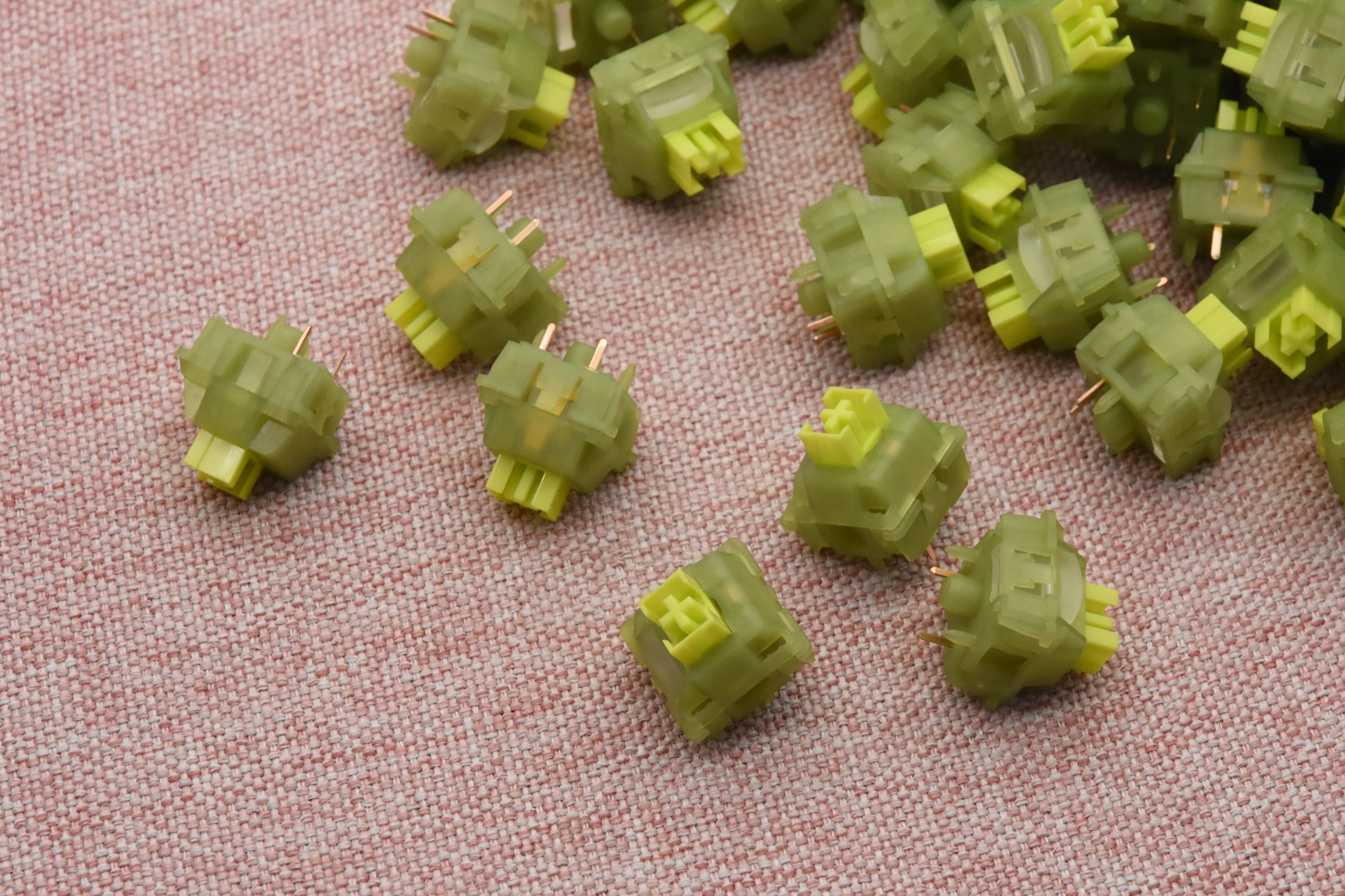 OUTEMU SILENT LIME V3 TACTILE SWITCH FACTORY LUBED (10PCS) - Image 7