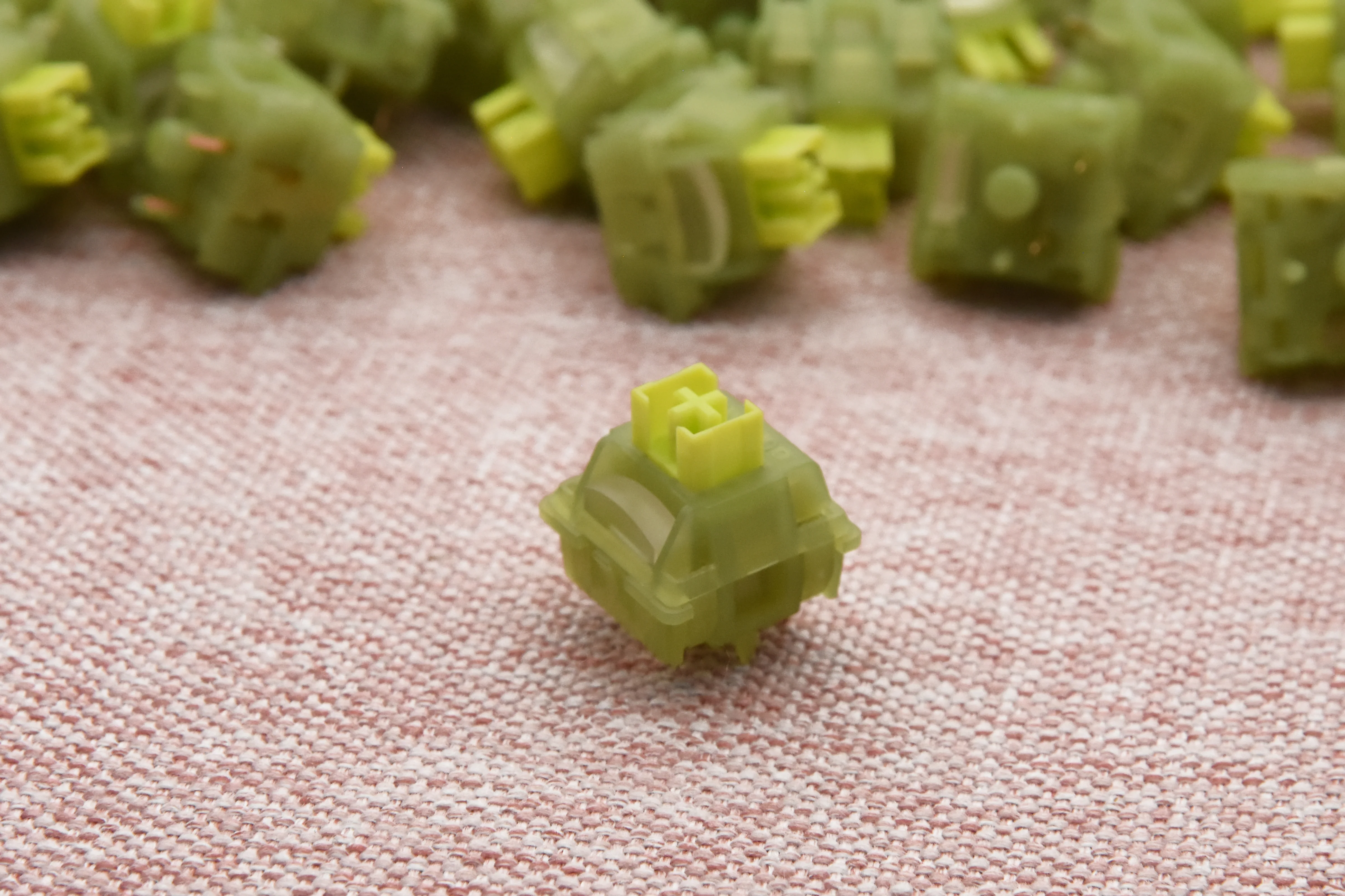 OUTEMU SILENT LIME V3 TACTILE SWITCH FACTORY LUBED (10PCS) - Image 9