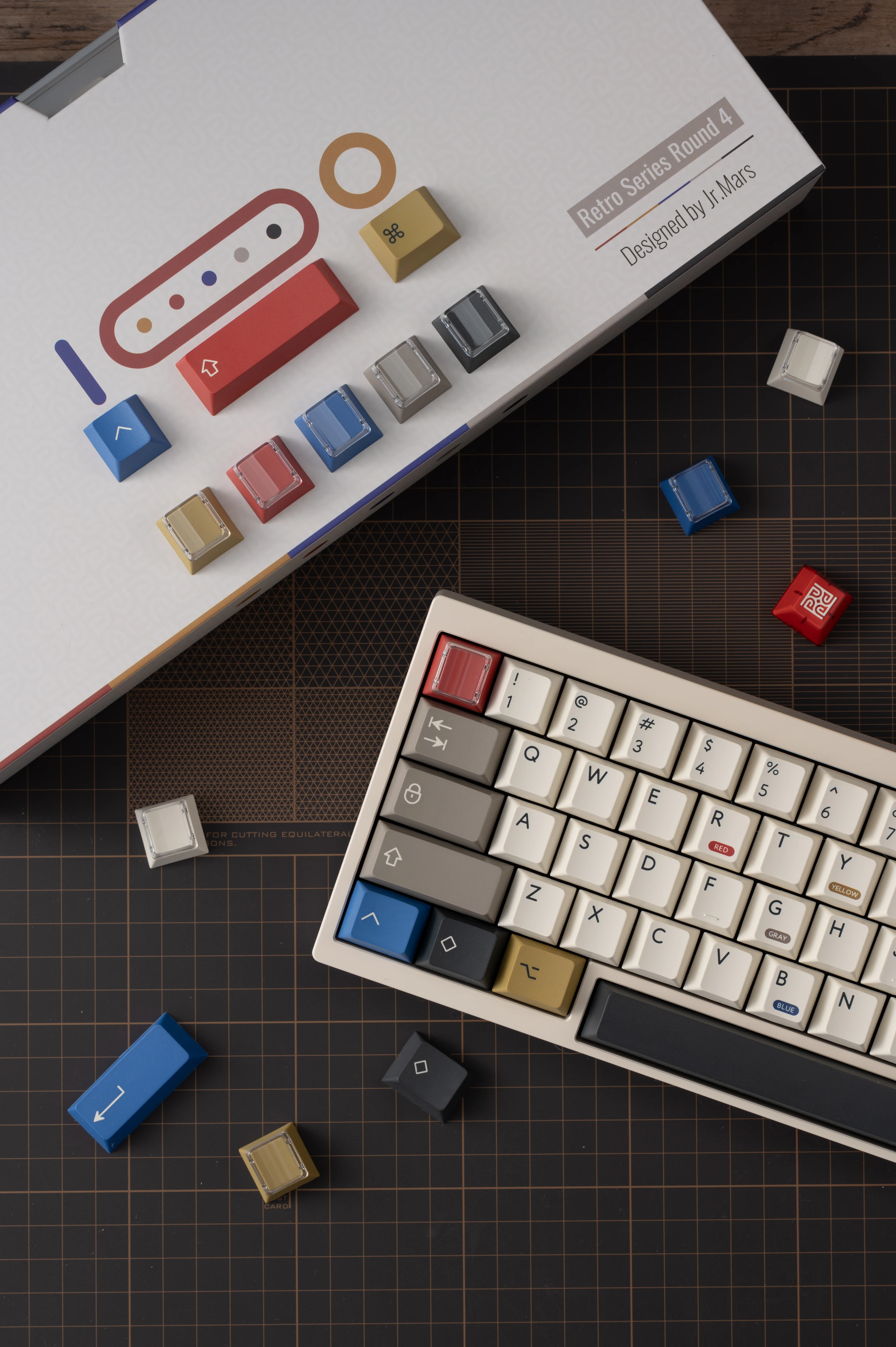 PBTfans Retro 100 Keycap Set - Image 13