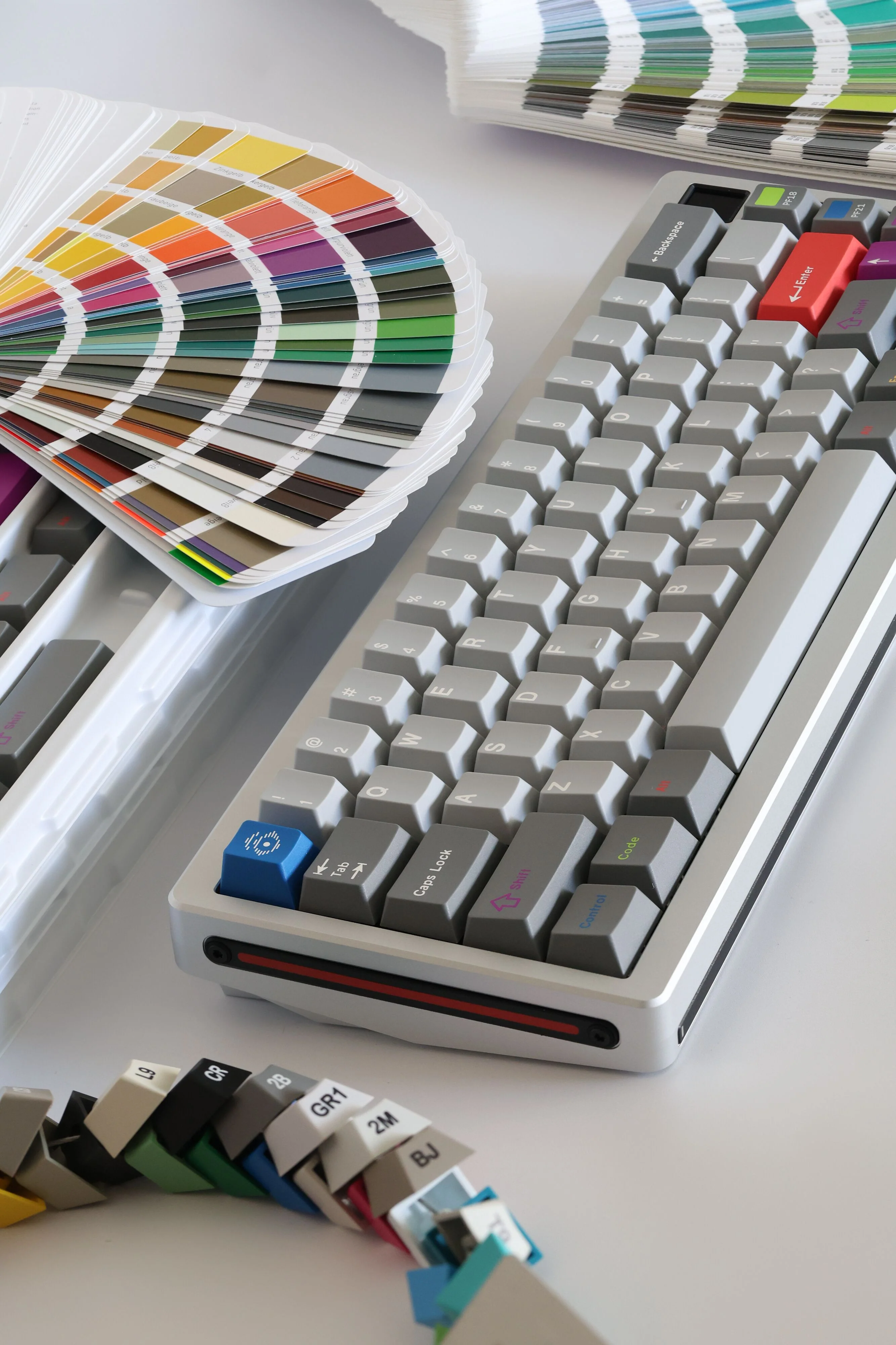 KEYKOBO C.O.L COMPOSITION OF LINES KEYCAP SET - Image 17