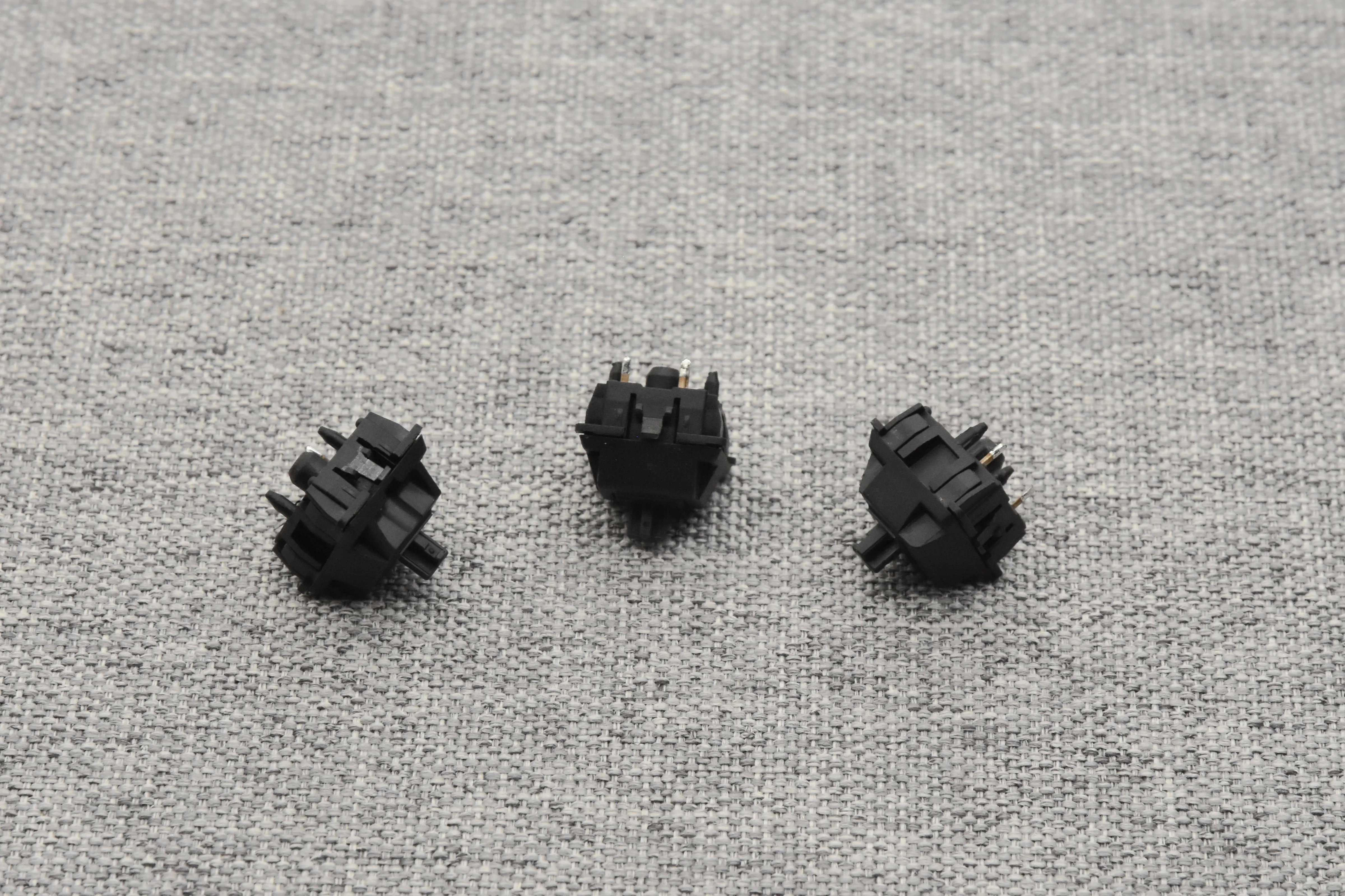 PRE-RETOOLED AND VINTAGE CHERRY MX BLACK SWITCHES (110PCS) - Image 10