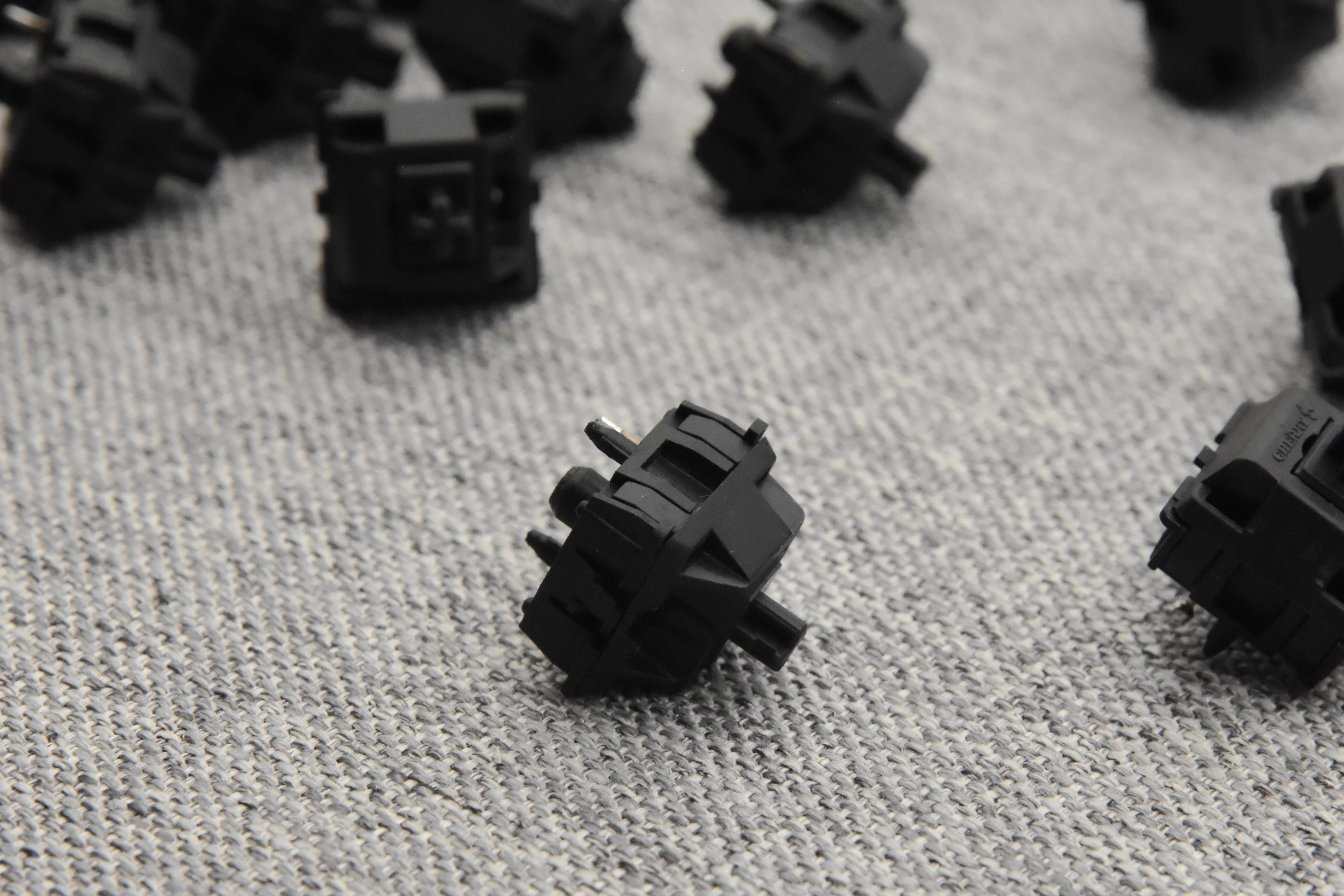 PRE-RETOOLED AND VINTAGE CHERRY MX BLACK SWITCHES (110PCS) - Image 13