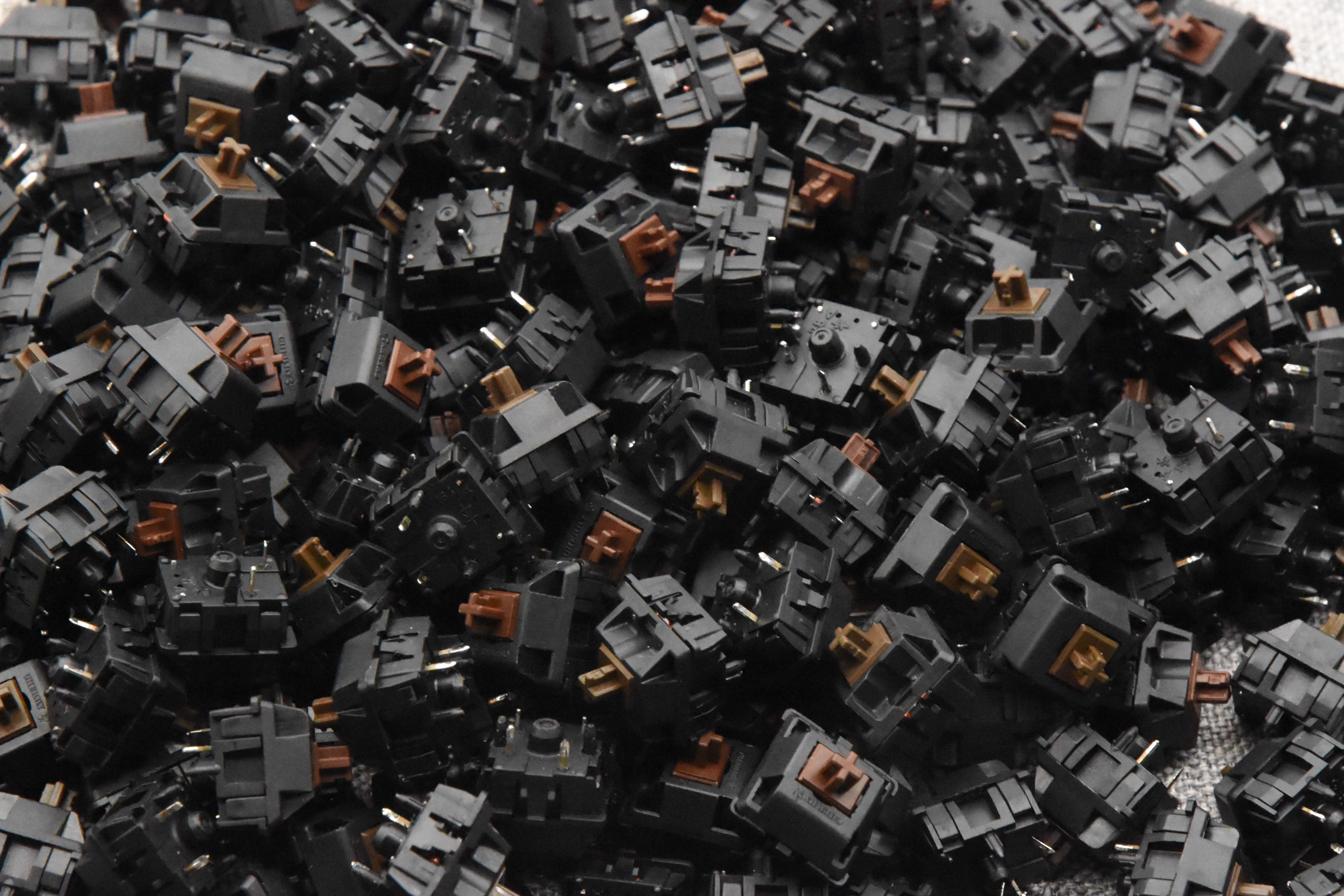 PRE-RETOOLED AND VINTAGE CHERRY MX BLACK SWITCHES (110PCS) - Image 21